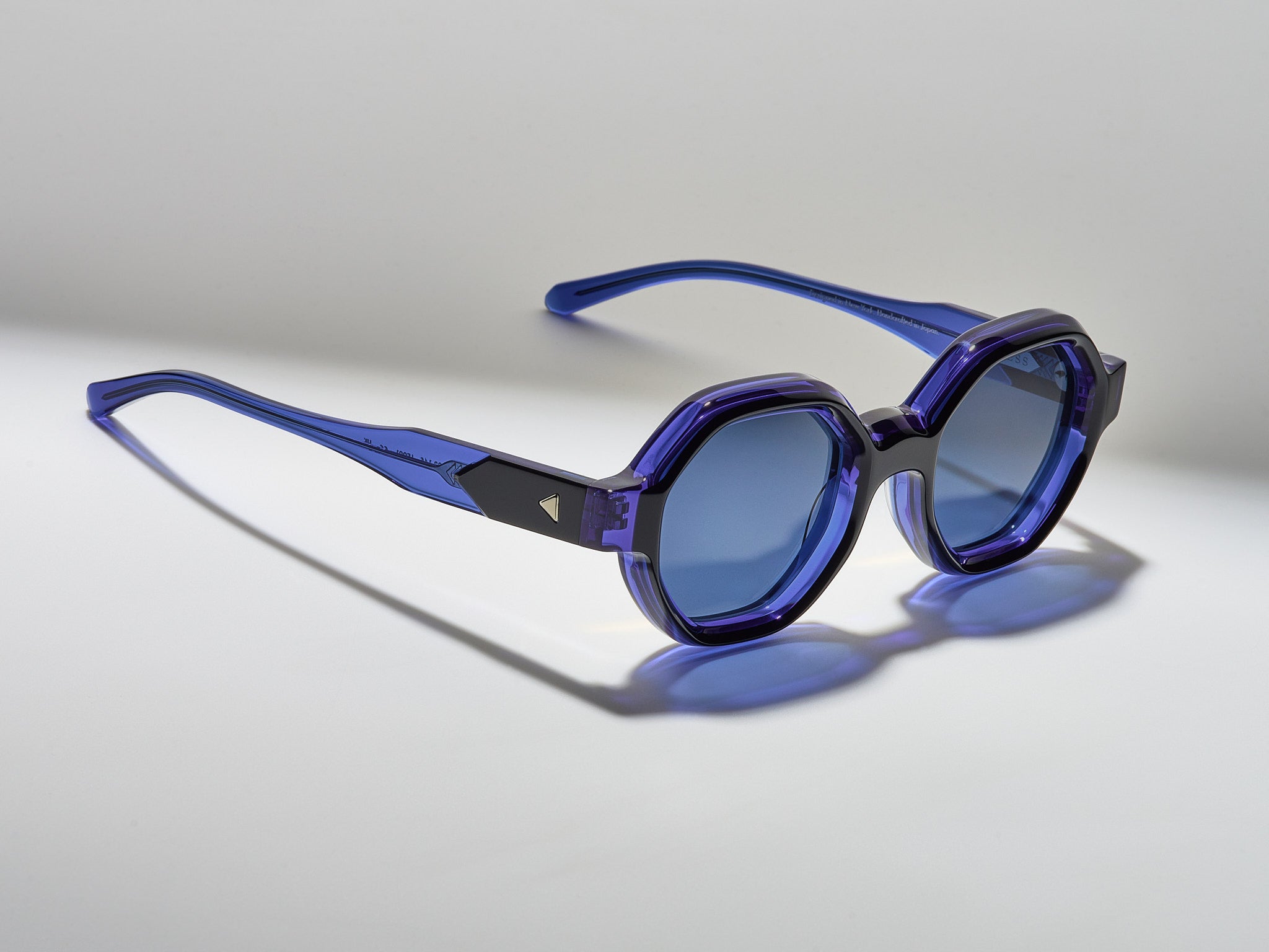 Dancer Blackbird - LE001 #color_blackbird-le001