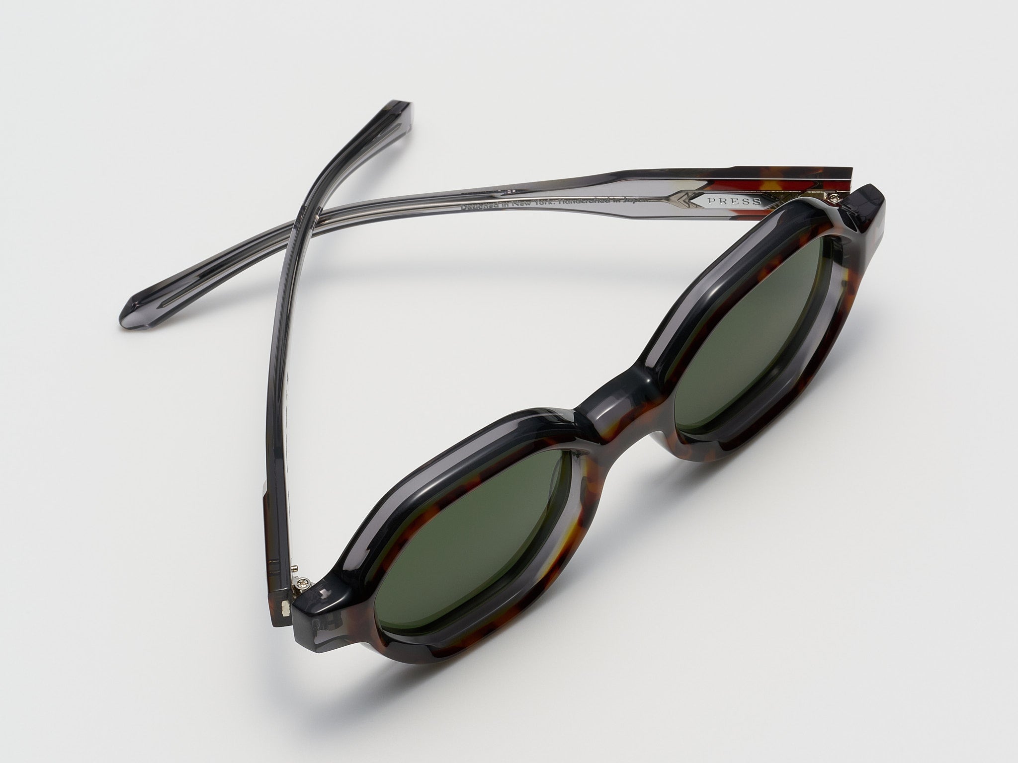 Dancer Mahogany - LE008 #color_mahogany-le008