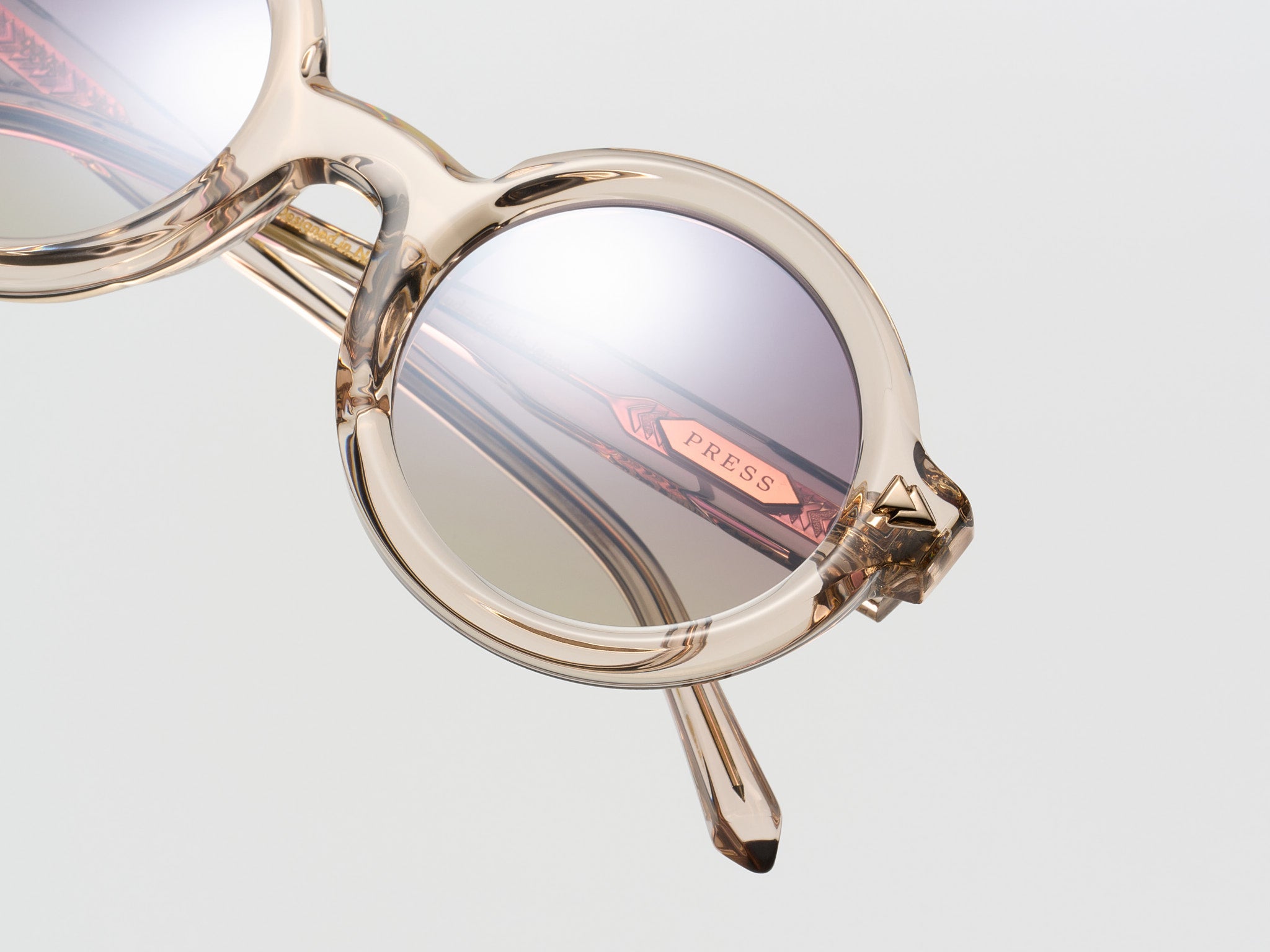 Dove Nude / Gold - PU002 #color_nude-gold-pu002