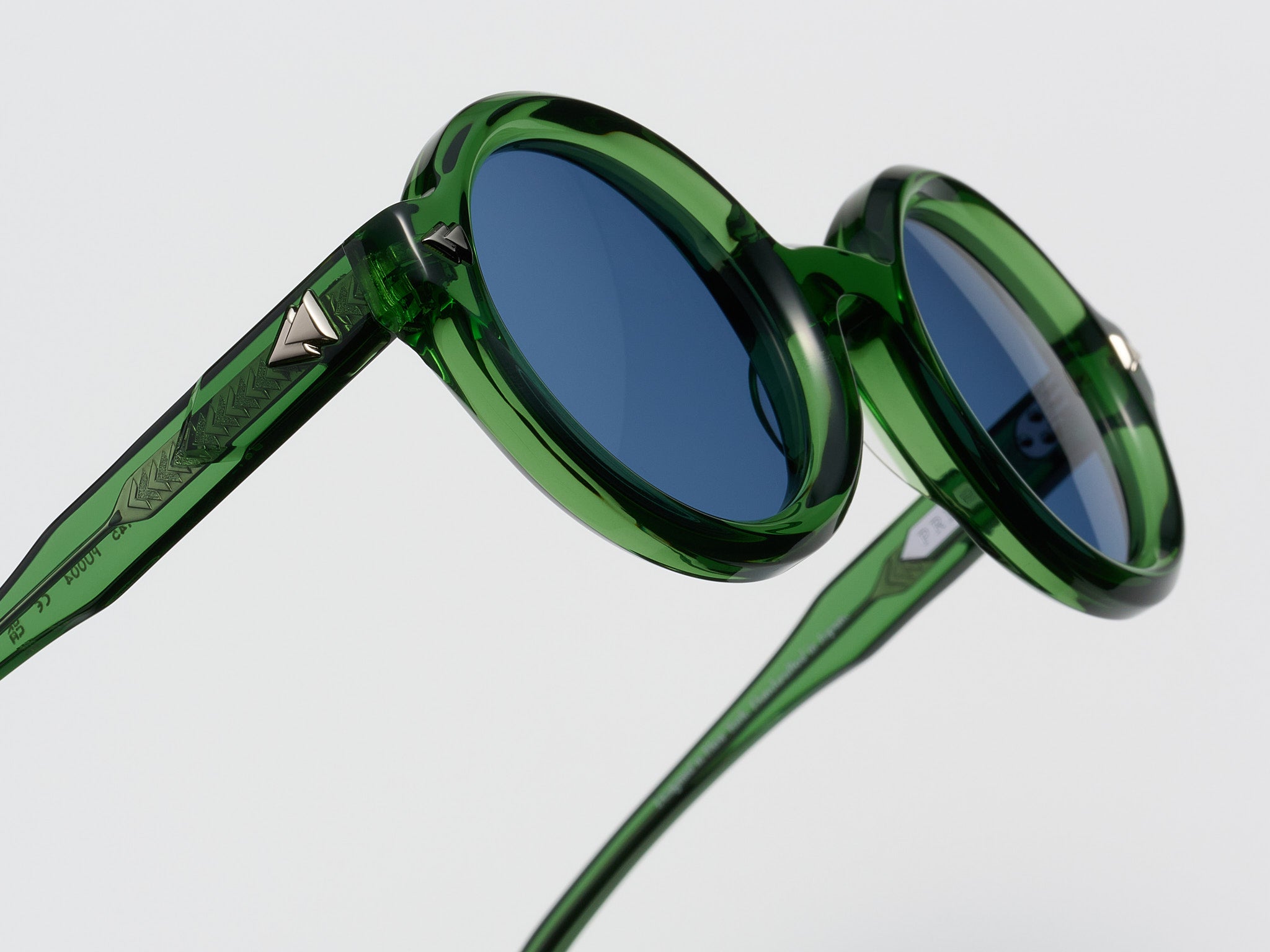 Dove Grasshopper / Silver - PU004 #color_grasshopper-silver-pu004