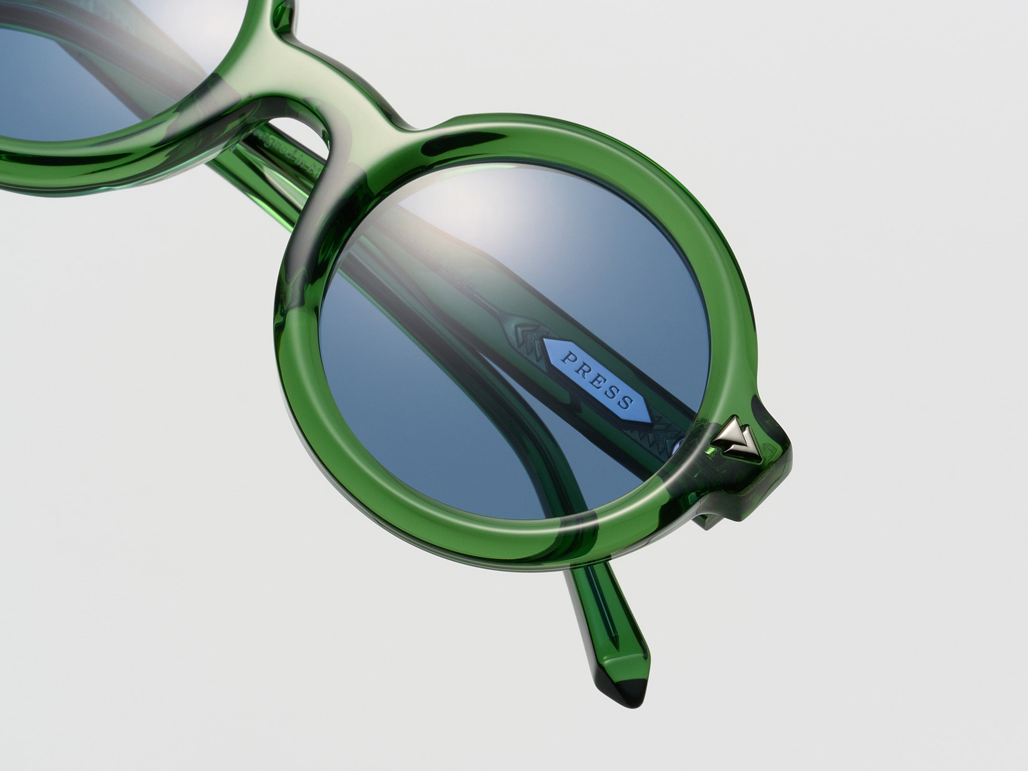 Dove Grasshopper / Silver - PU004 #color_grasshopper-silver-pu004