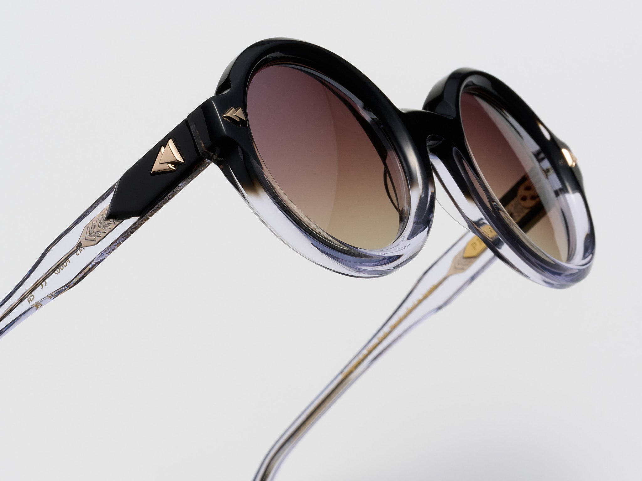 Dove Black Crystal Fade - PU007 #color_black-crystal-fade-pu007