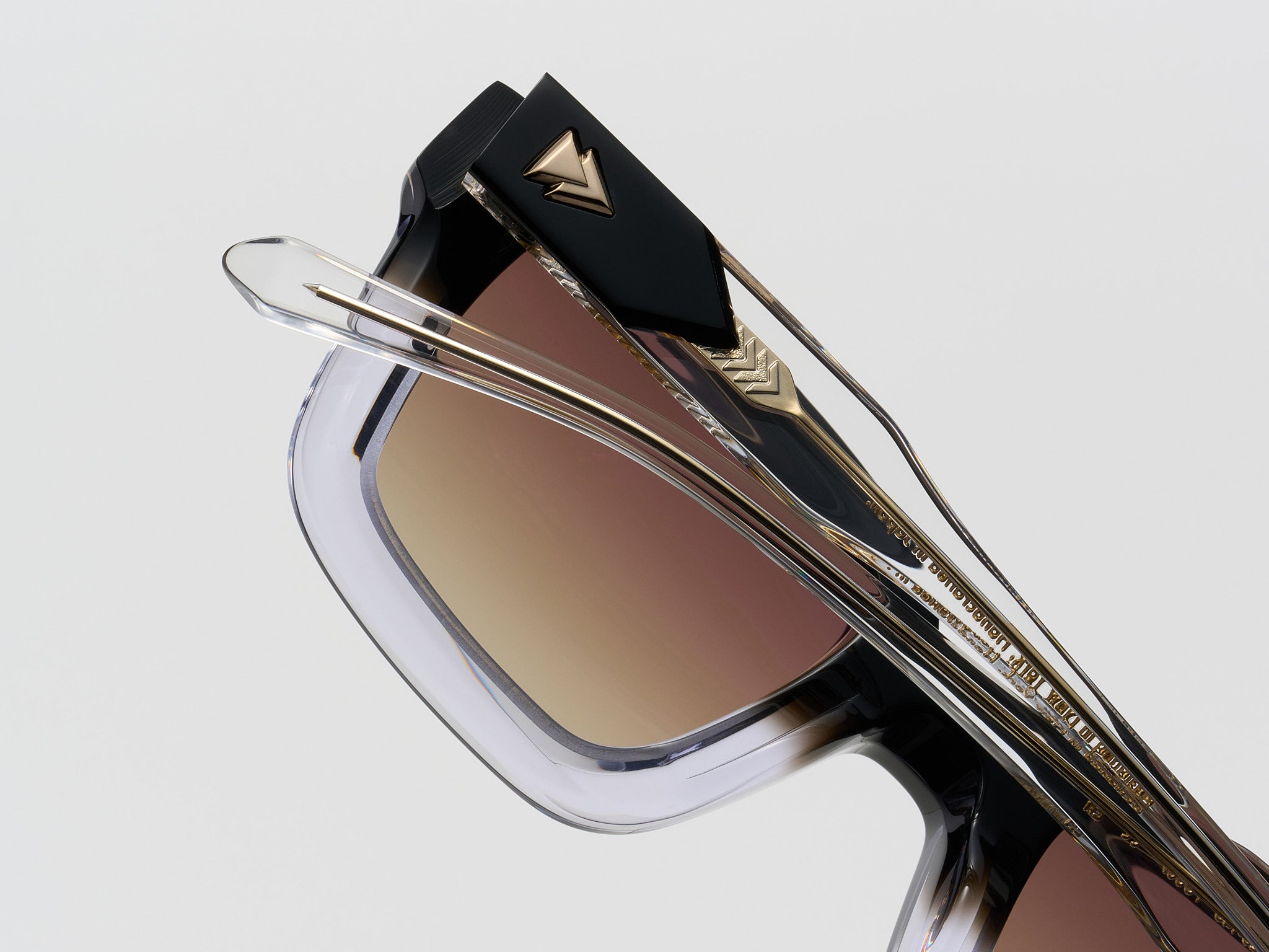Electric Black Crystal Fade - PU007 #color_black-crystal-fade-pu007