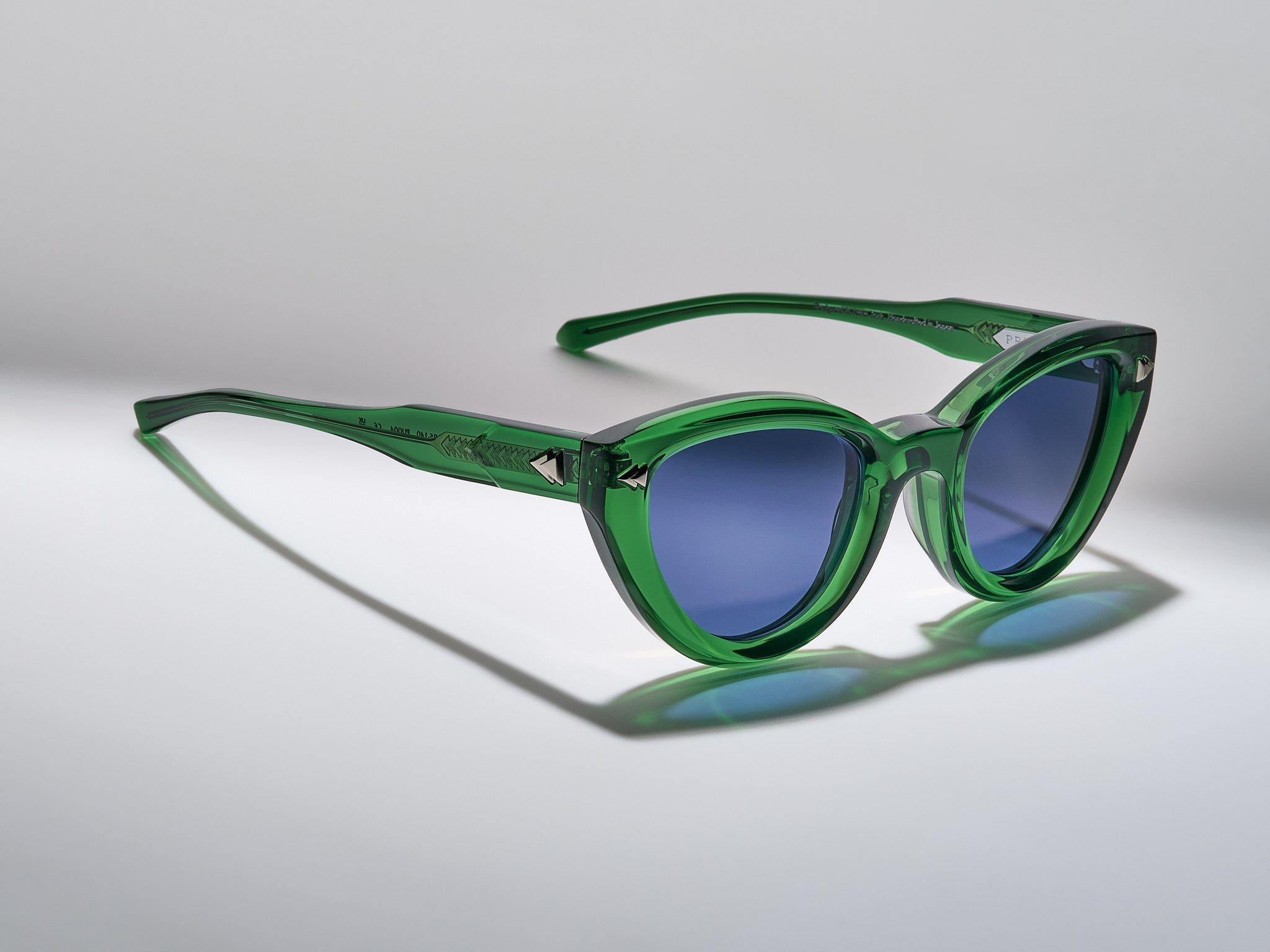 Lady Soul Grasshopper / Silver - PU004 #color_grasshopper-silver-pu004