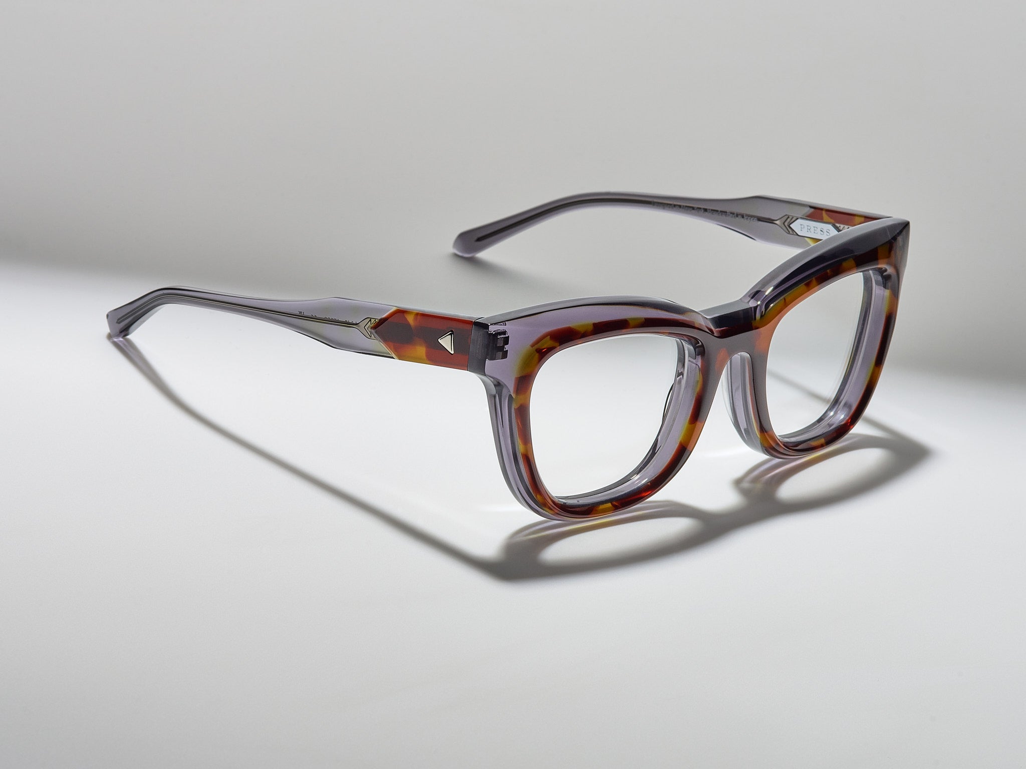 Lioness Optical Mahogany - LE008 #color_mahogany-le008