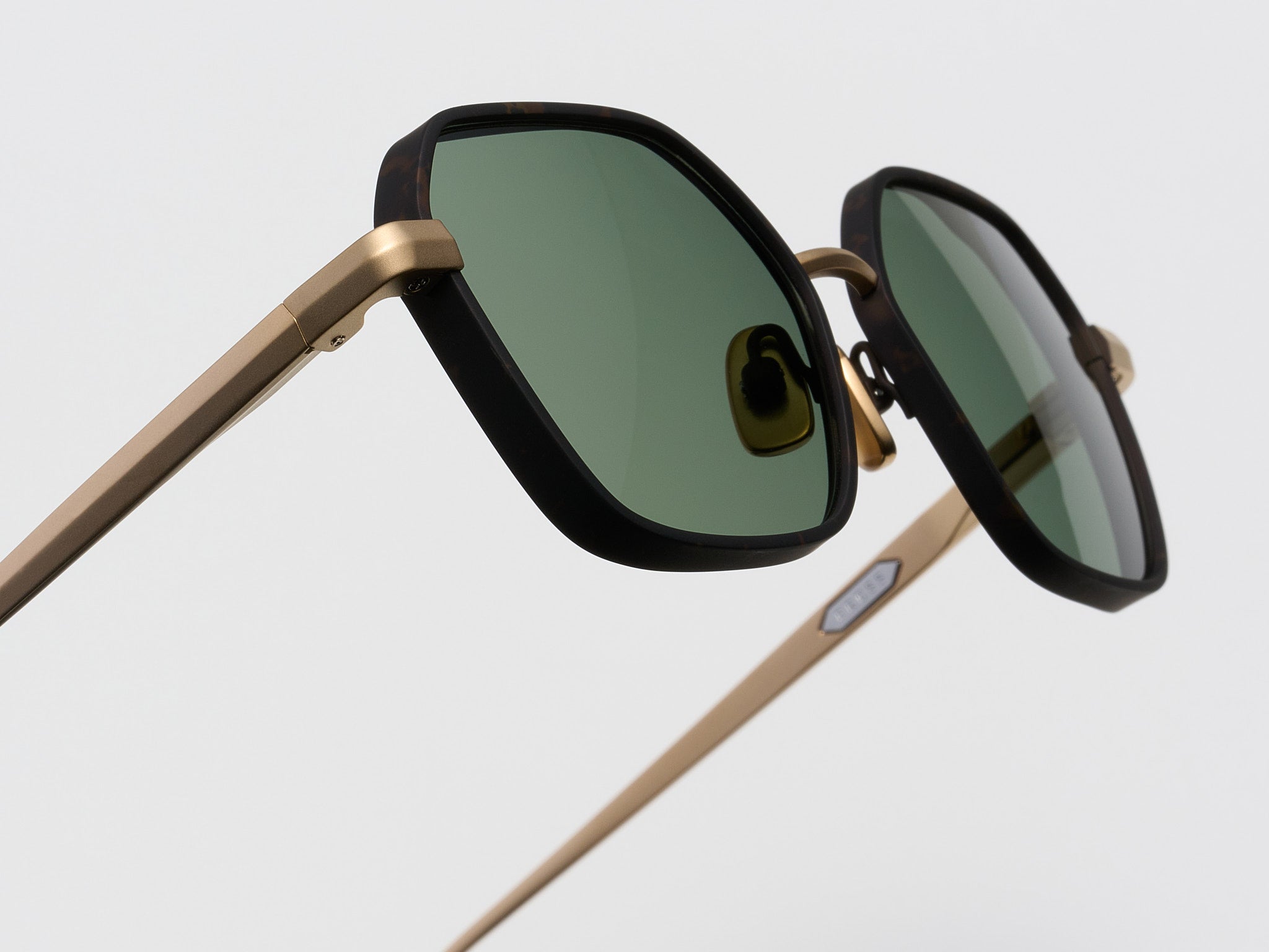 Love Matte Tortoise - DR010 #color_matte-tortoise-dr010