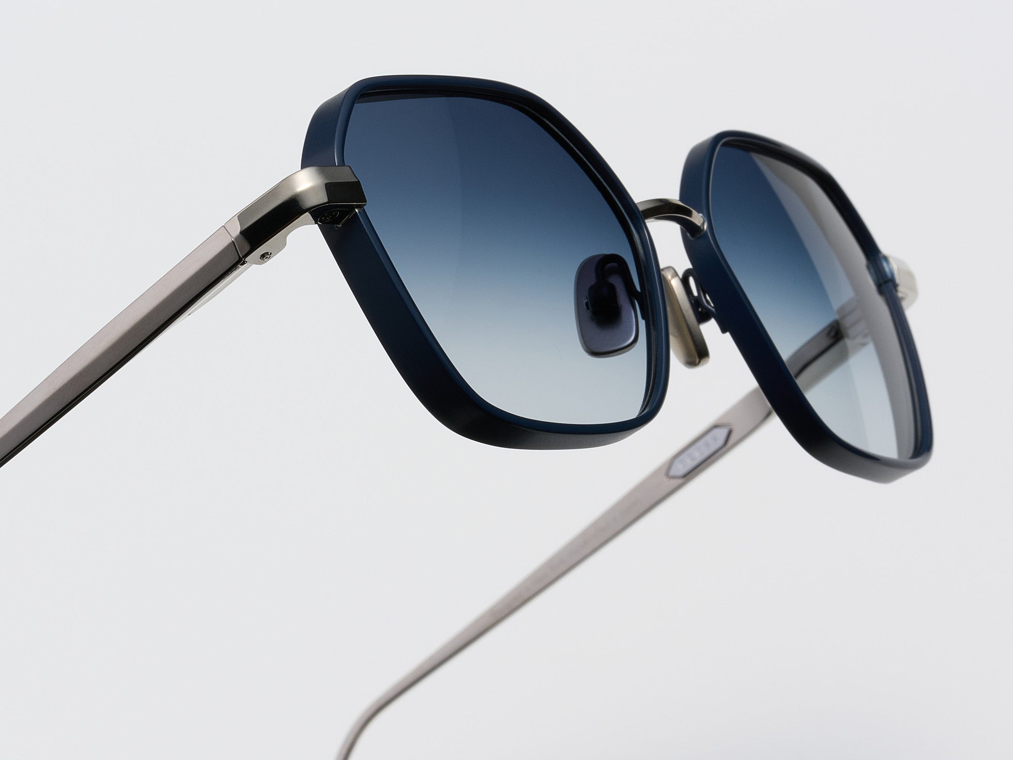 Love Navy - DR011 #color_navy-dr011