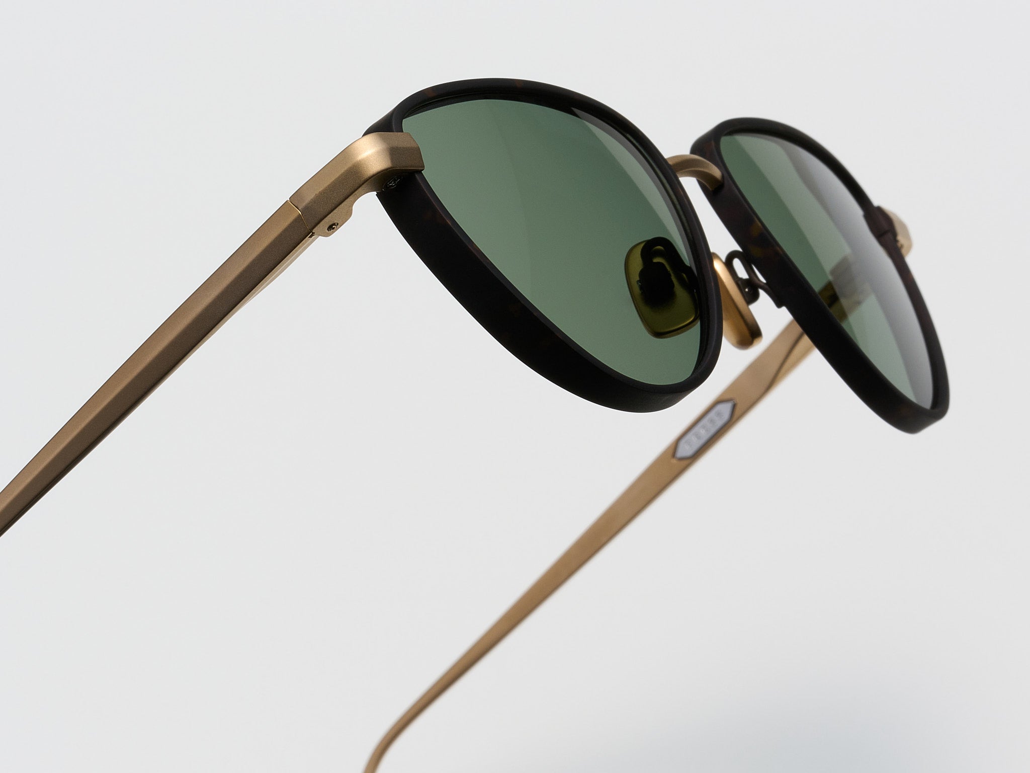 Moon Matte Tortoise - DR010 #color_matte-tortoise-dr010