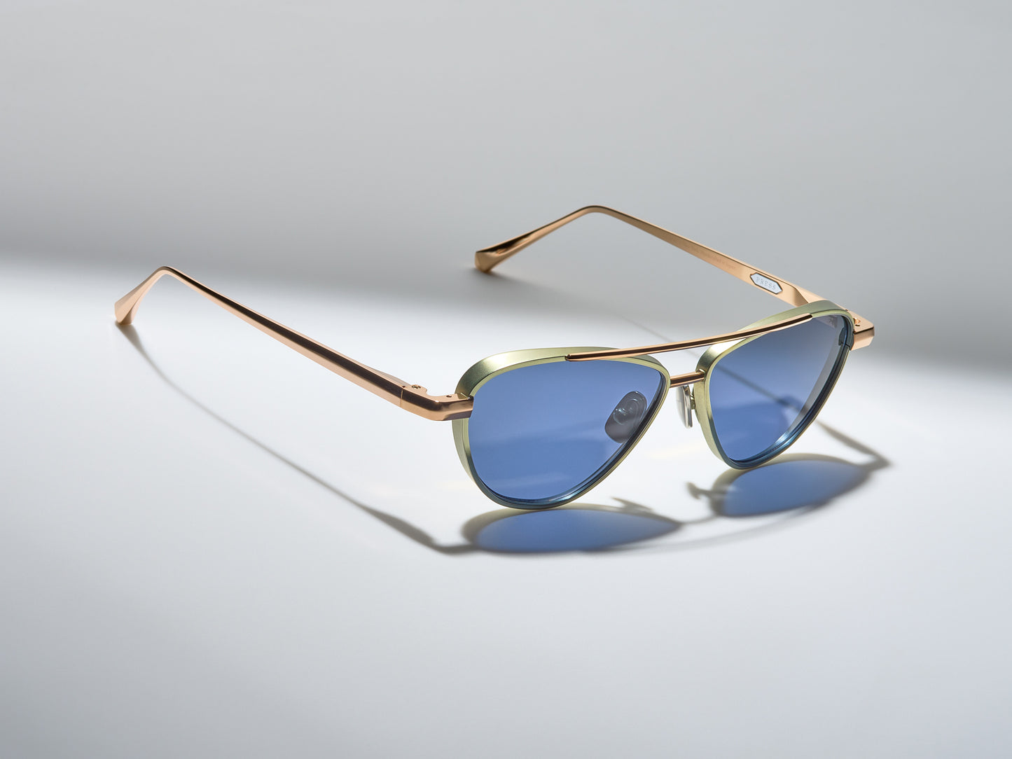 Sunday Morning Shiny Cascade Green / Shiny Rose Gold / Matte Cascade Green - DR005 #color_shiny-cascade-green-shiny-rose-gold-matte-cascade-green-dr005
