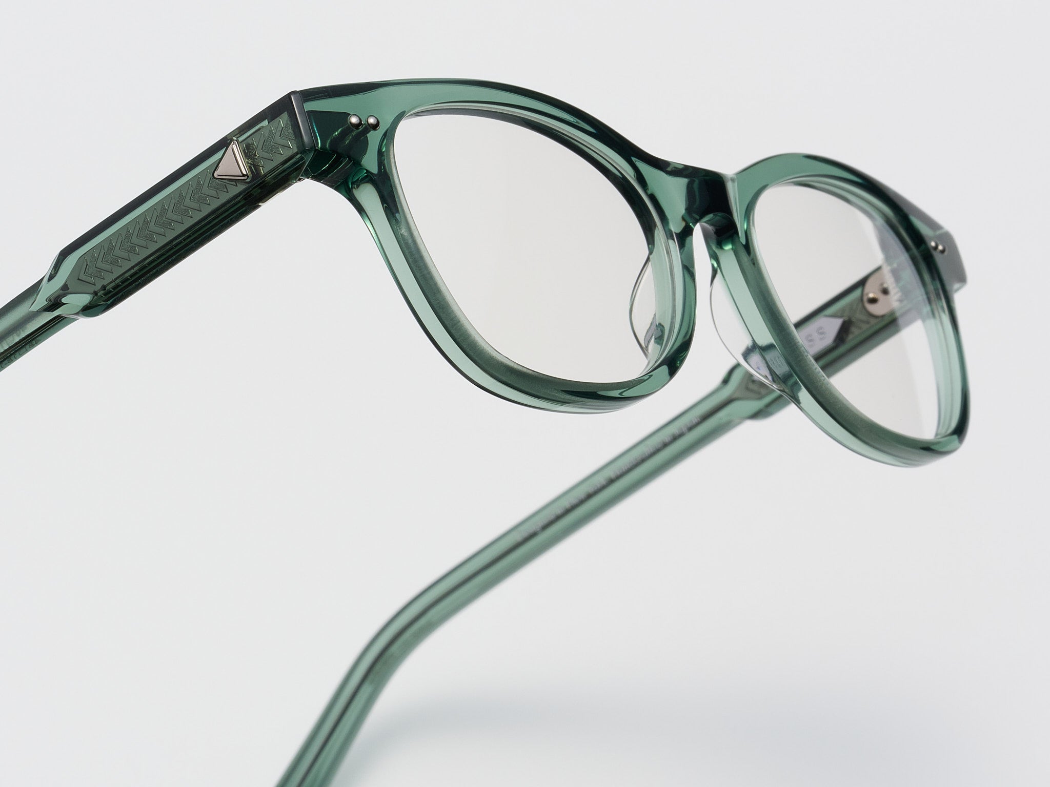 The Bribe Optical Moss / Silver - TI010 #color_moss-silver-ti010
