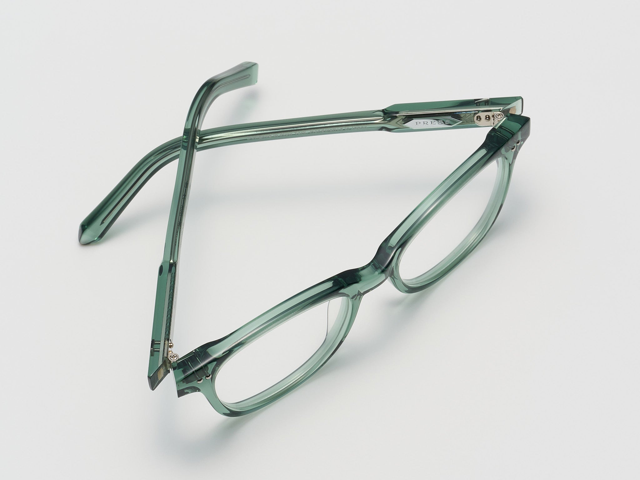 The Bribe Optical Moss / Silver - TI010 #color_moss-silver-ti010