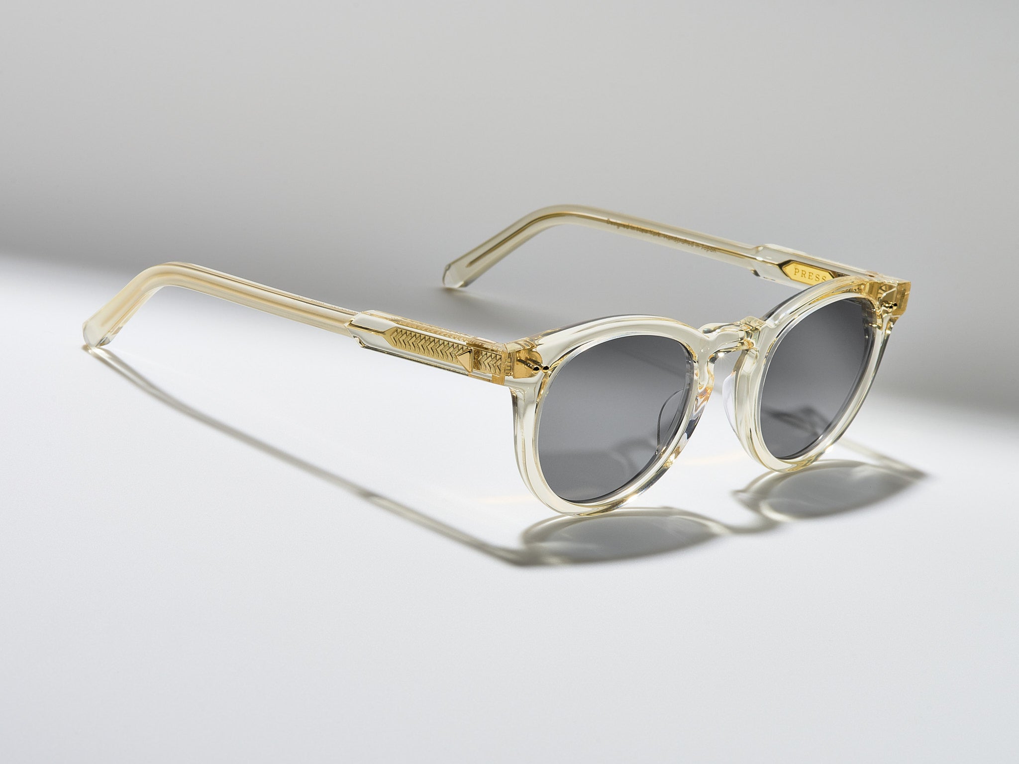 The Chairman Vintage Crystal / Gold - TI008 #color_vintage-crystal-gold-ti008