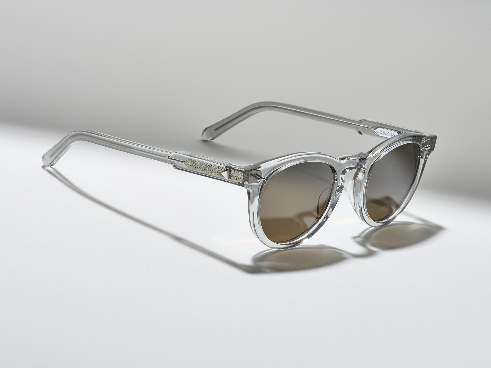 The Chairman Smoke Crystal / Silver - TI009 #color_smoke-crystal-silver-ti009
