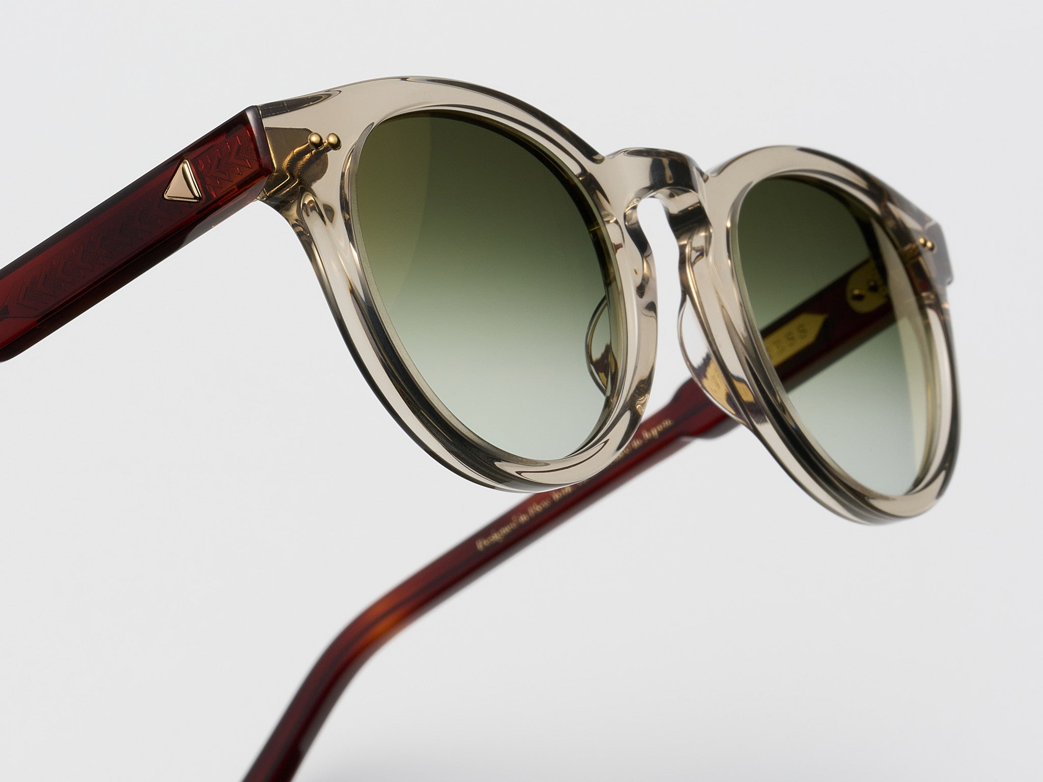 The Chairman Champagne Demi / Gold - TI013 #color_champagne-demi-gold-ti013