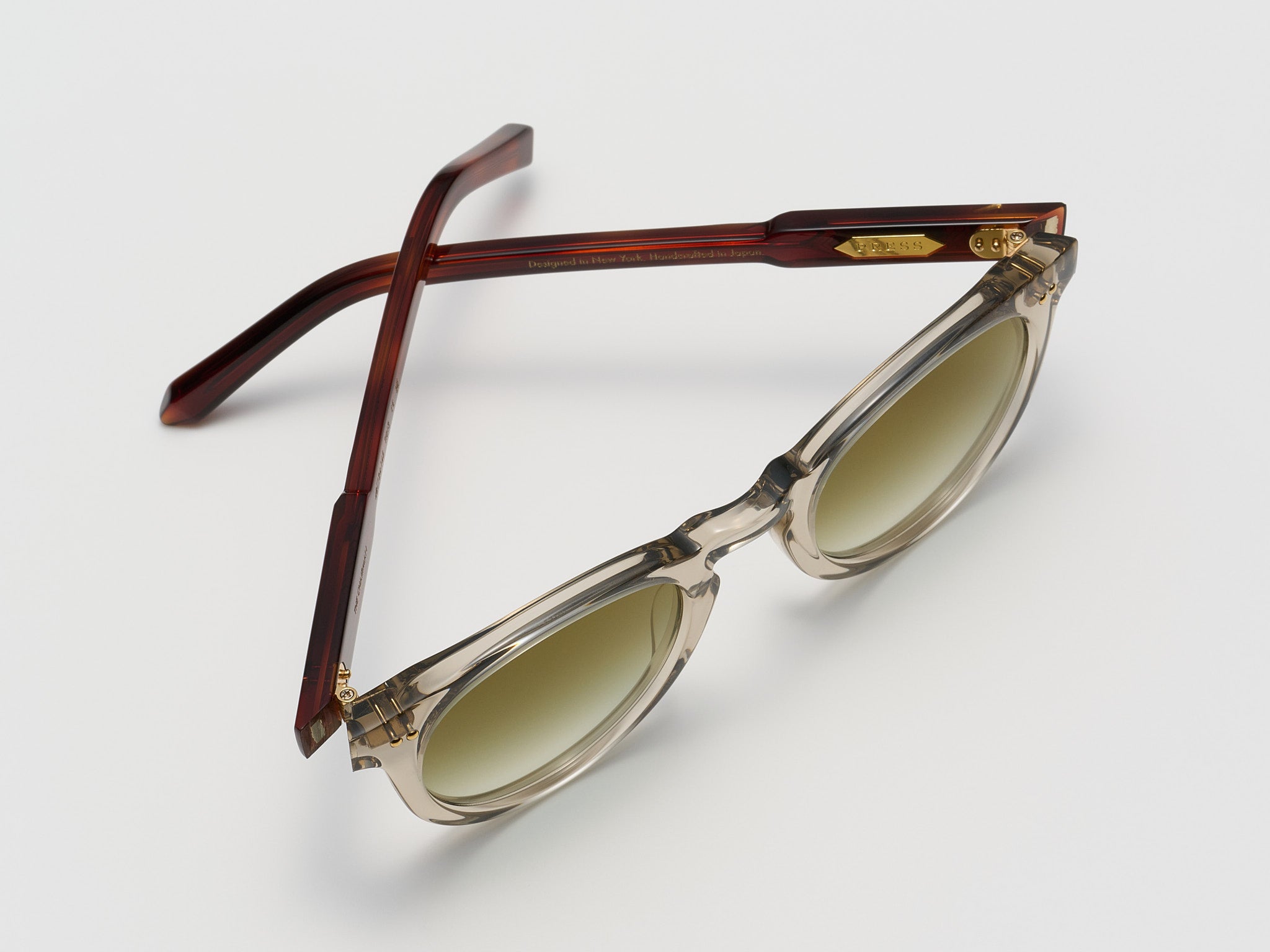 The Chairman Champagne Demi / Gold - TI013 #color_champagne-demi-gold-ti013