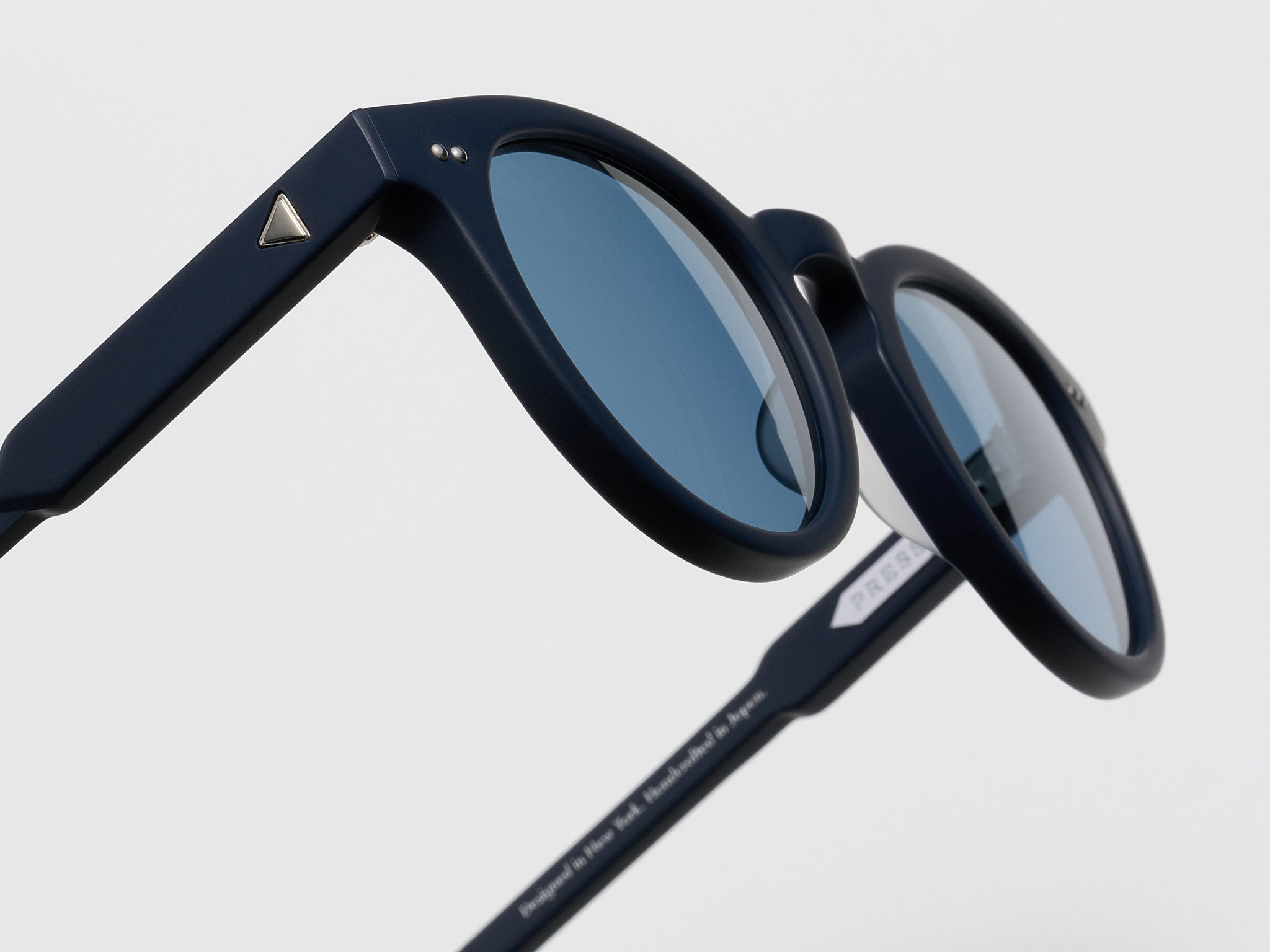The Chairman Matte Navy / Silver - TI014 #color_matte-navy-silver-ti014