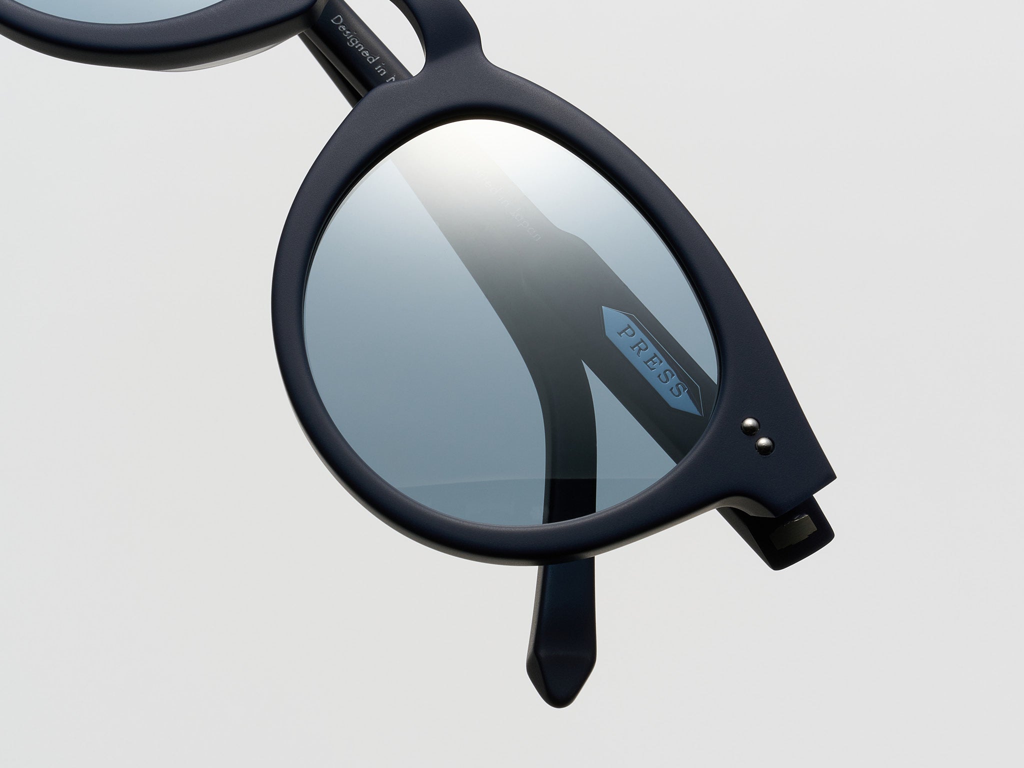 The Chairman Matte Navy / Silver - TI014 #color_matte-navy-silver-ti014