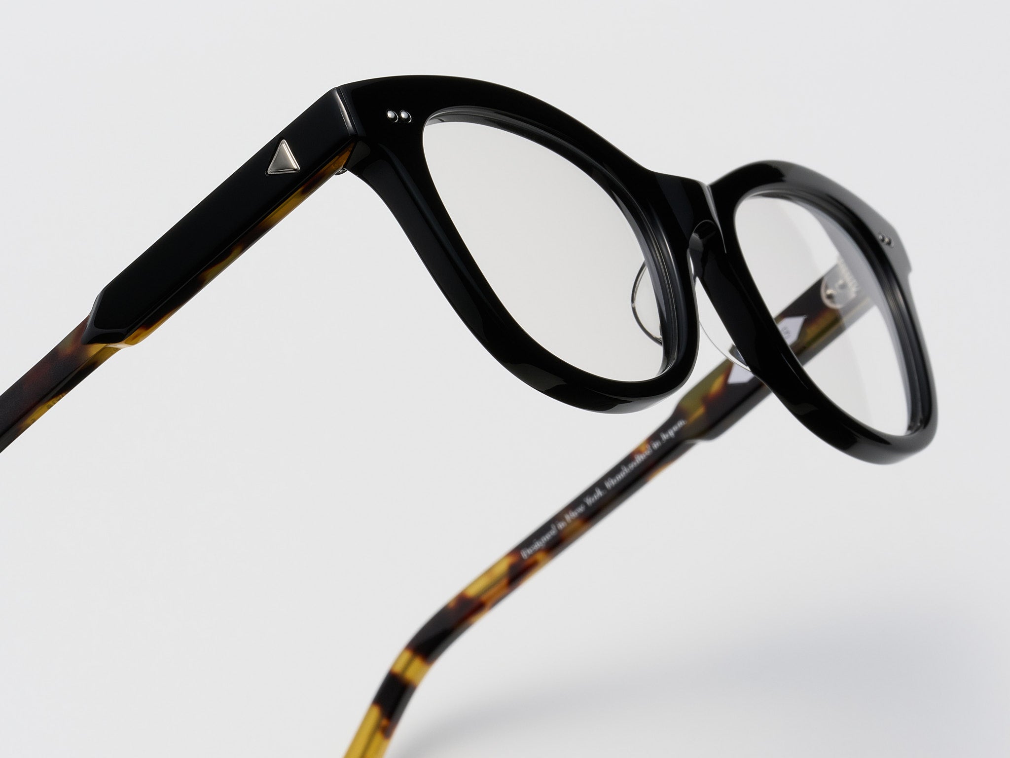 The Charade Optical Black Tortoise / Silver - TI015 #color_black-tortoise-silver-ti015