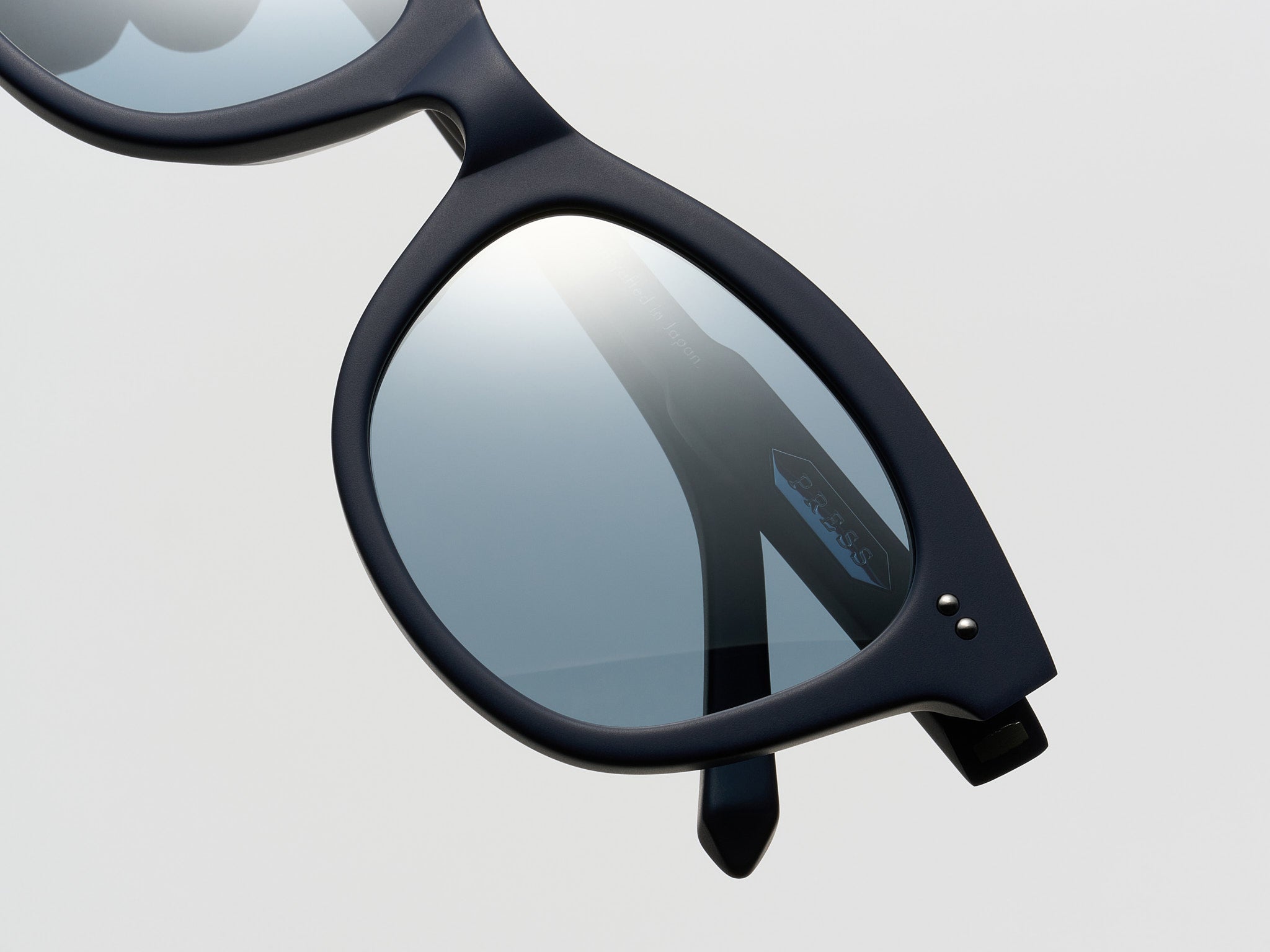 The Charade Matte Navy / Silver - TI014 #color_matte-navy-silver-ti014