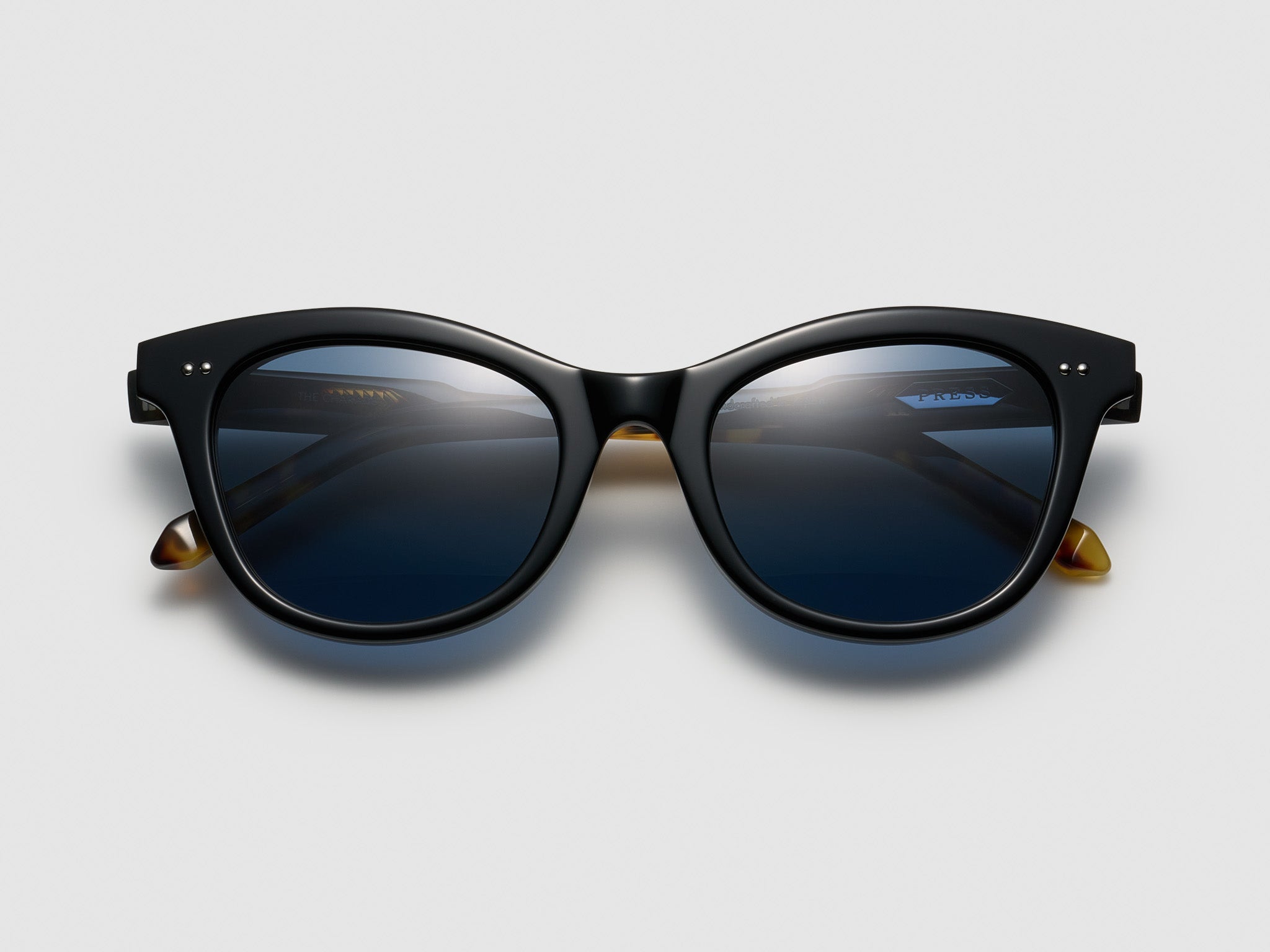 The Charade Black Tortoise / Silver - TI015 #color_black-tortoise-silver-ti015