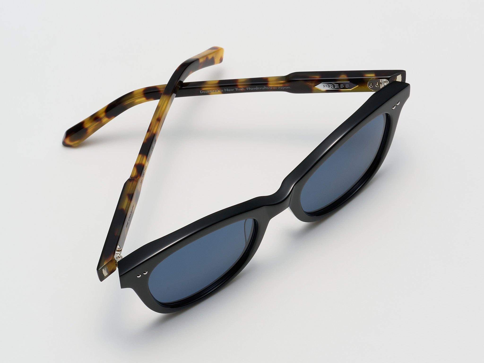The Charade Black Tortoise / Silver - TI015 #color_black-tortoise-silver-ti015
