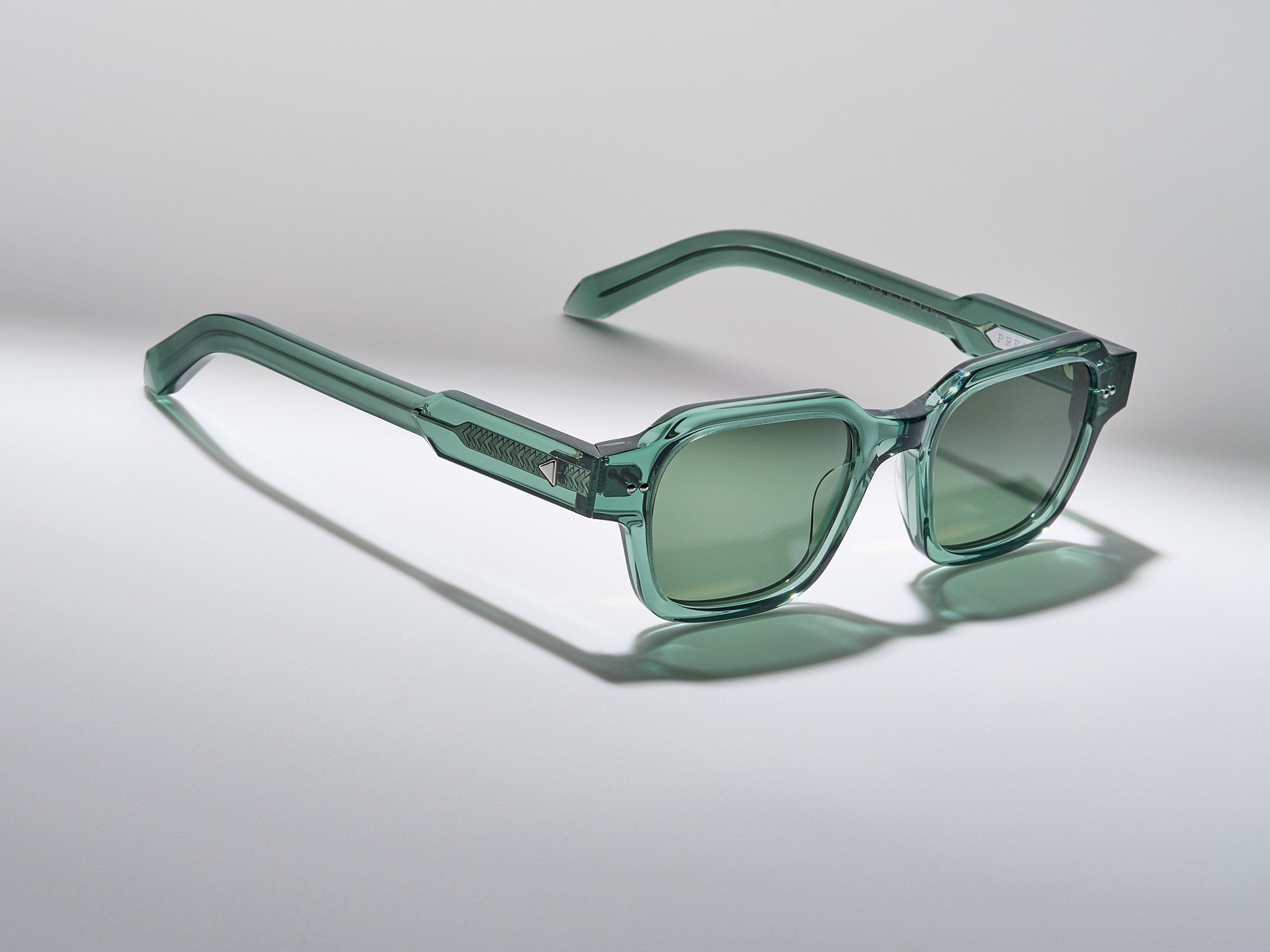 The Face Moss / Silver - TI010 #color_moss-silver-ti010
