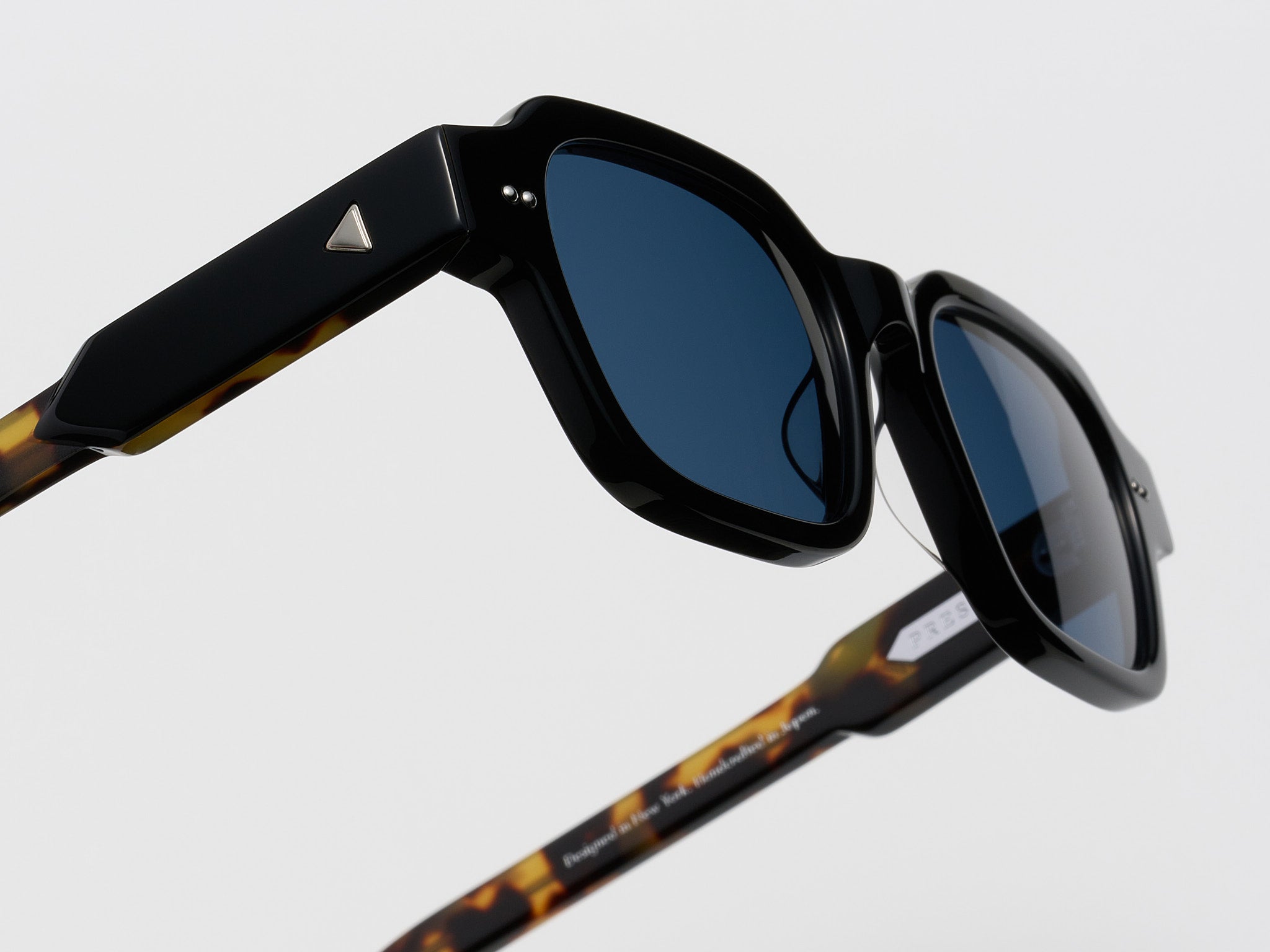 The Face Black Tortoise / Silver - TI015 #color_black-tortoise-silver-ti015