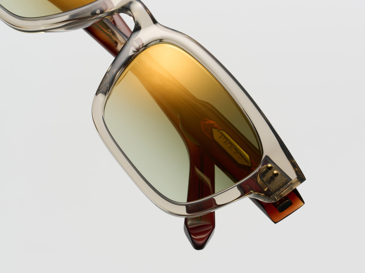 The Genius Champagne Demi / Gold - TI013 #color_champagne-demi-gold-ti013