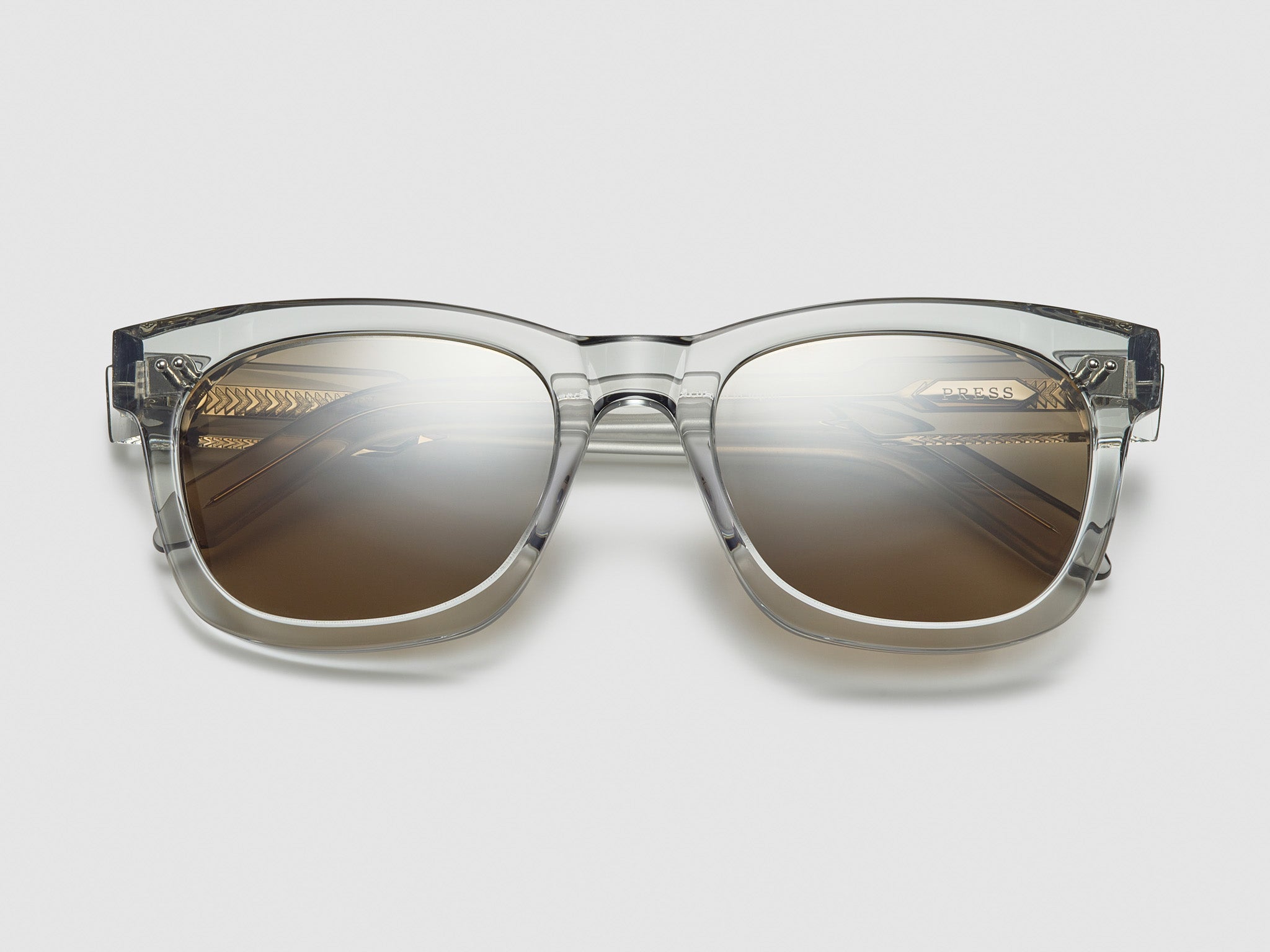The Greatest Smoke Crystal / Silver - TI009 #color_smoke-crystal-silver-ti009