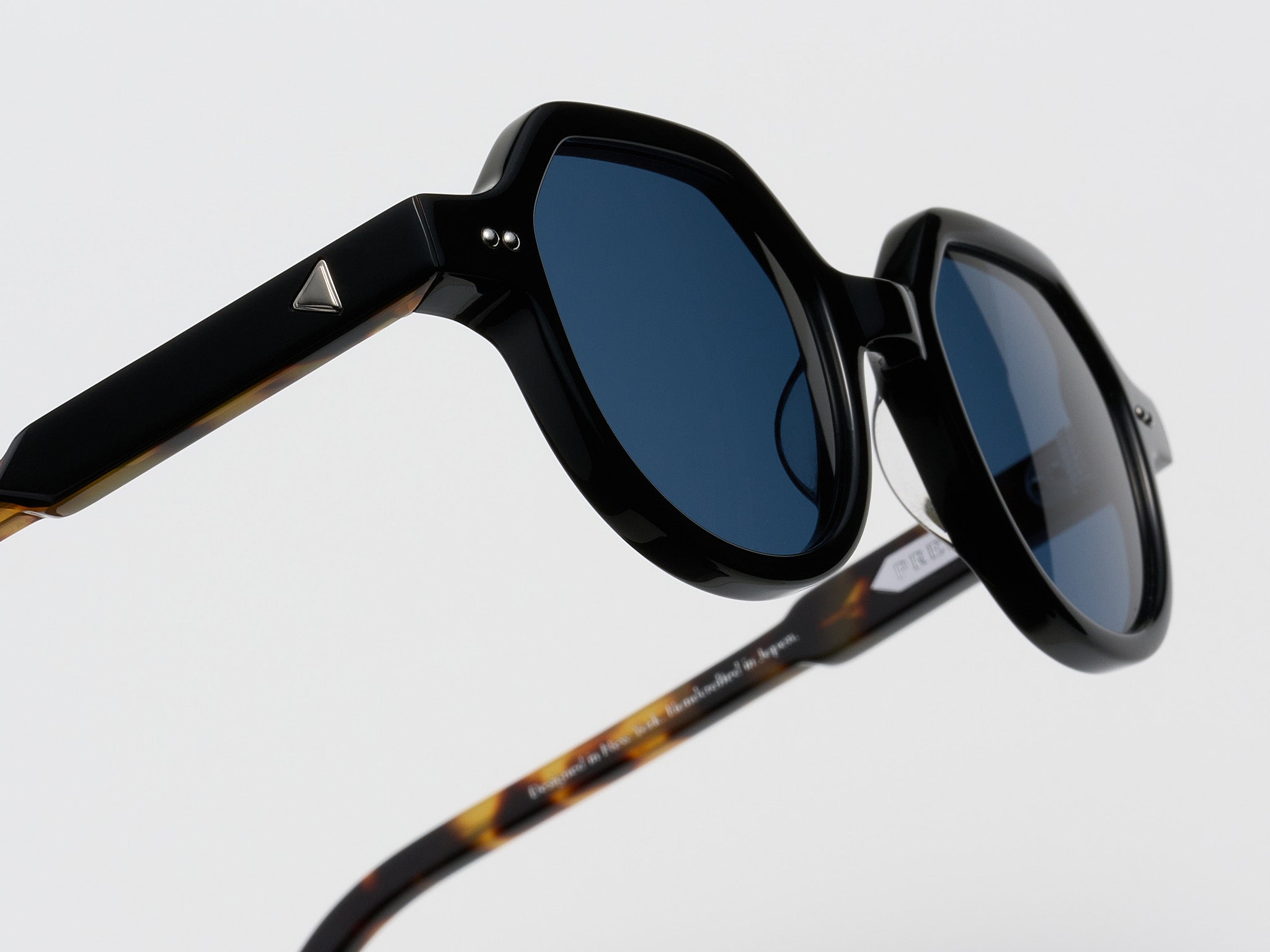 The Taxman Black Tortoise / Silver - TI015 #color_black-tortoise-silver-ti015