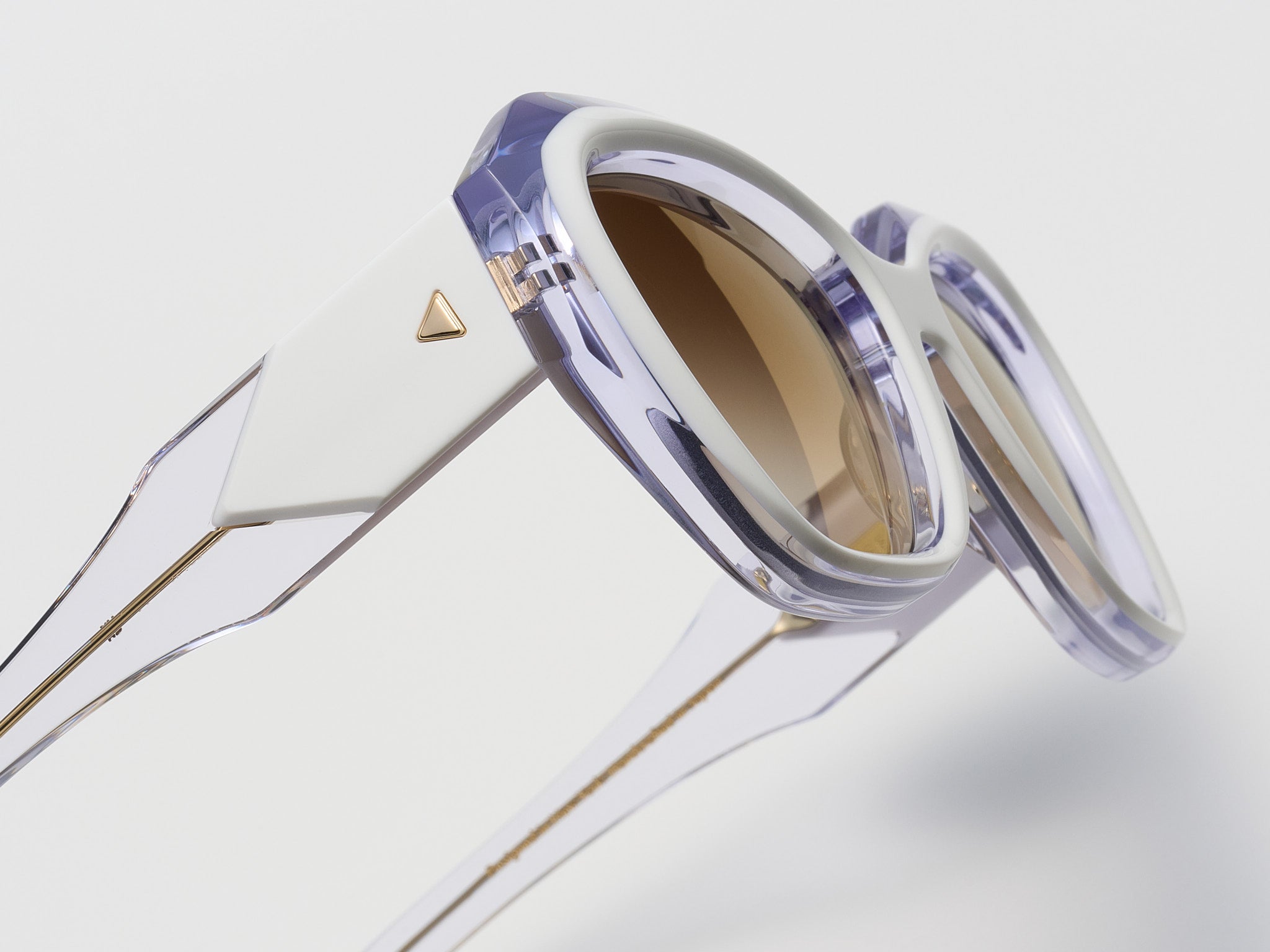 Vogue Ice - LE010 #color_ice-le010