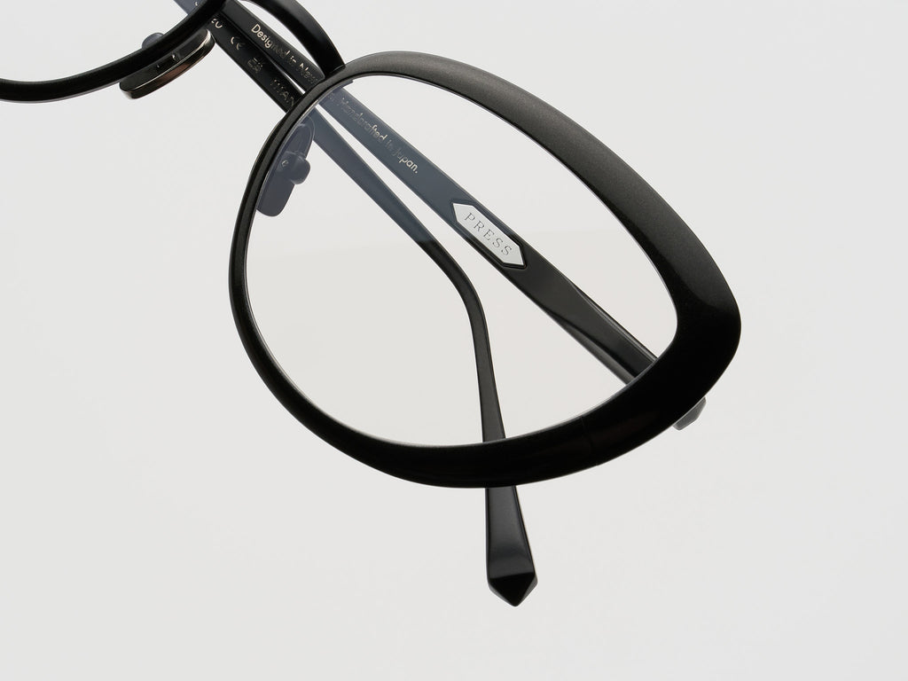Barracuda Optical Liquid Black - ST020 #color_liquid-black-st020