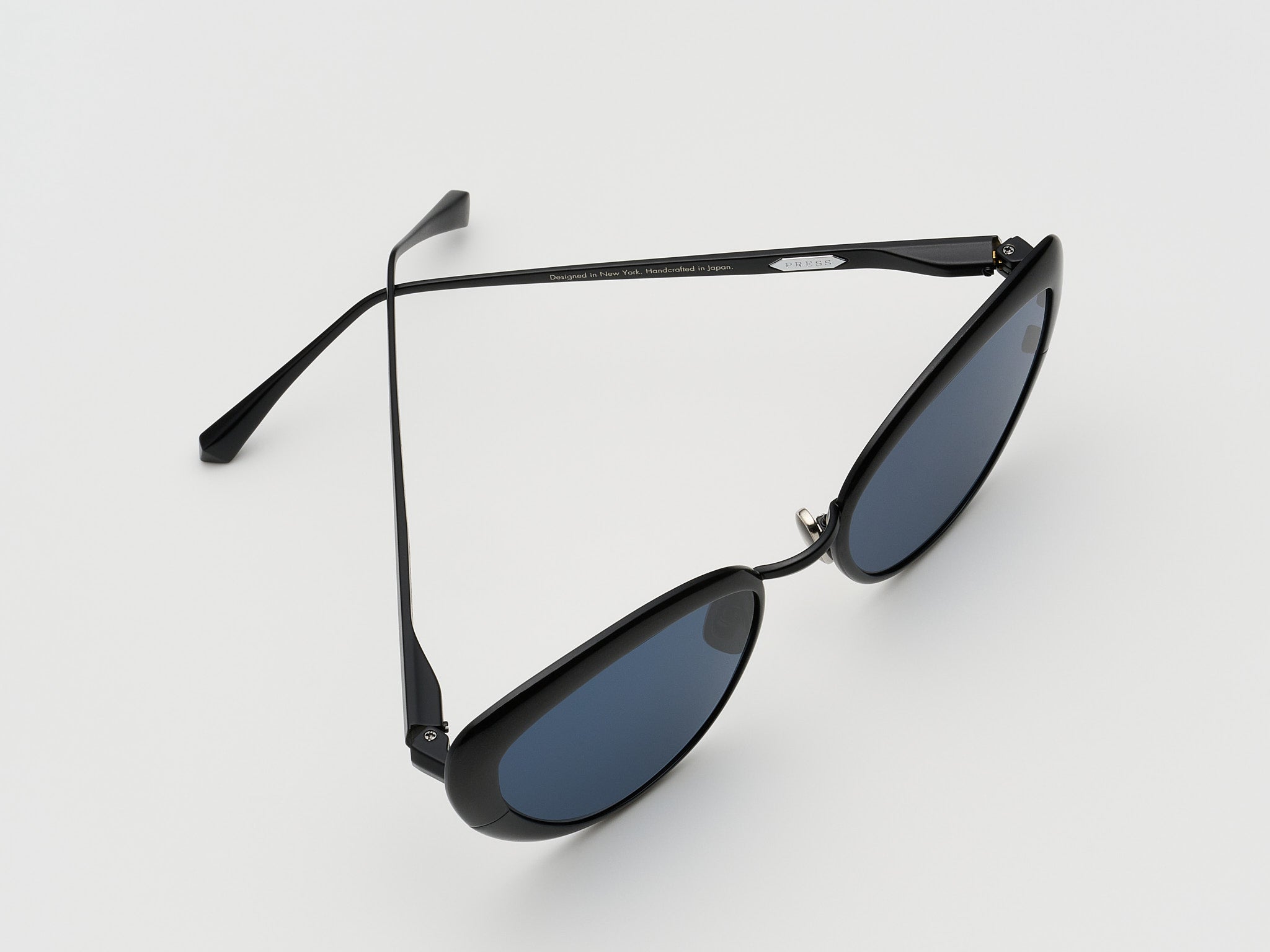 Barracuda Liquid Black - ST020 #color_liquid-black-st020