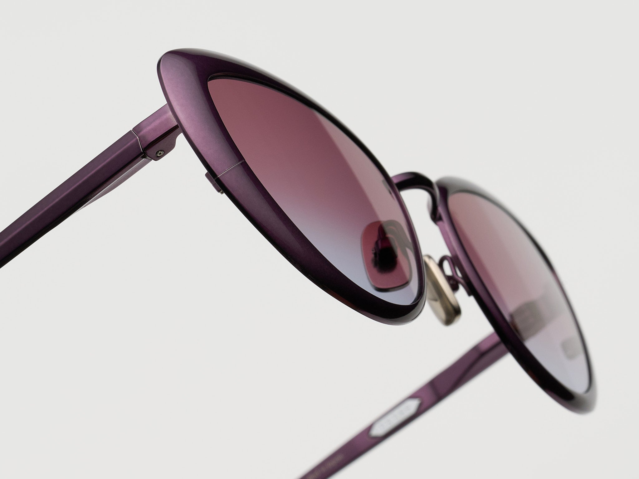 Barracuda Plum - ST024 #color_plum-st024