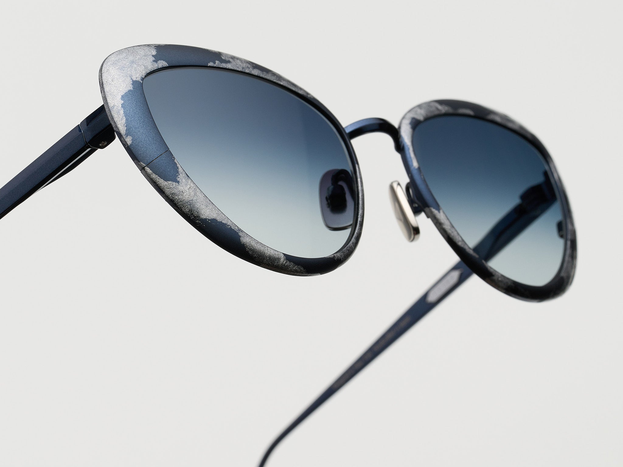 Barracuda Gold Leaf Navy Platinum Leaf - ST023 #color_navy-platinum-leaf-st023