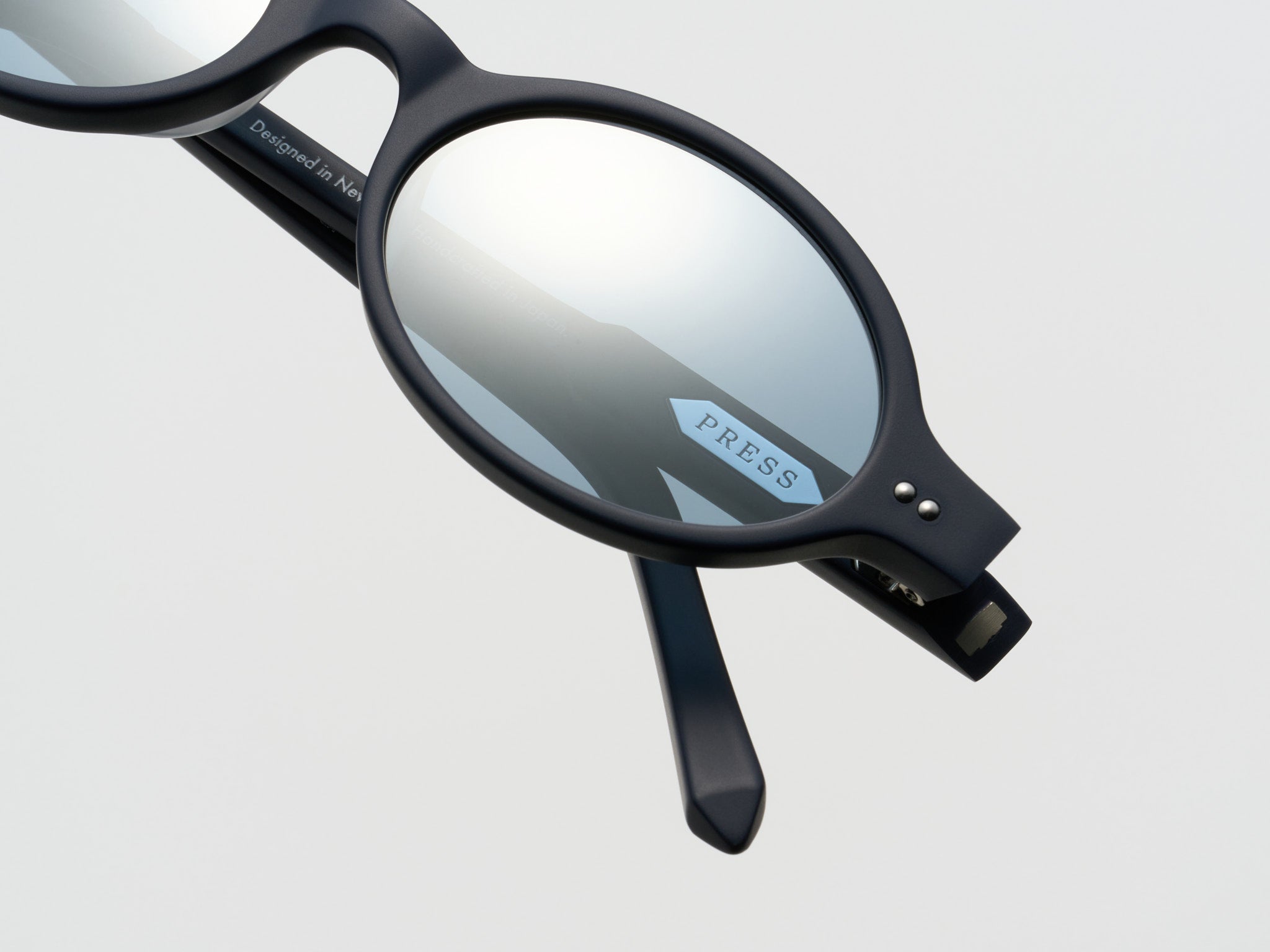 The Bells Matte Navy / Silver - TI014 #color_matte-navy-silver-ti014
