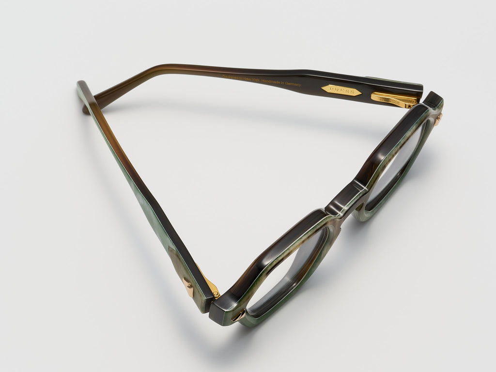 Birth Horn Green Oak - JP035 #color_green-oak-jp035