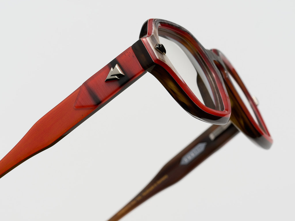 Birth Horn Red Oak - JP036 #color_red-oak-jp036
