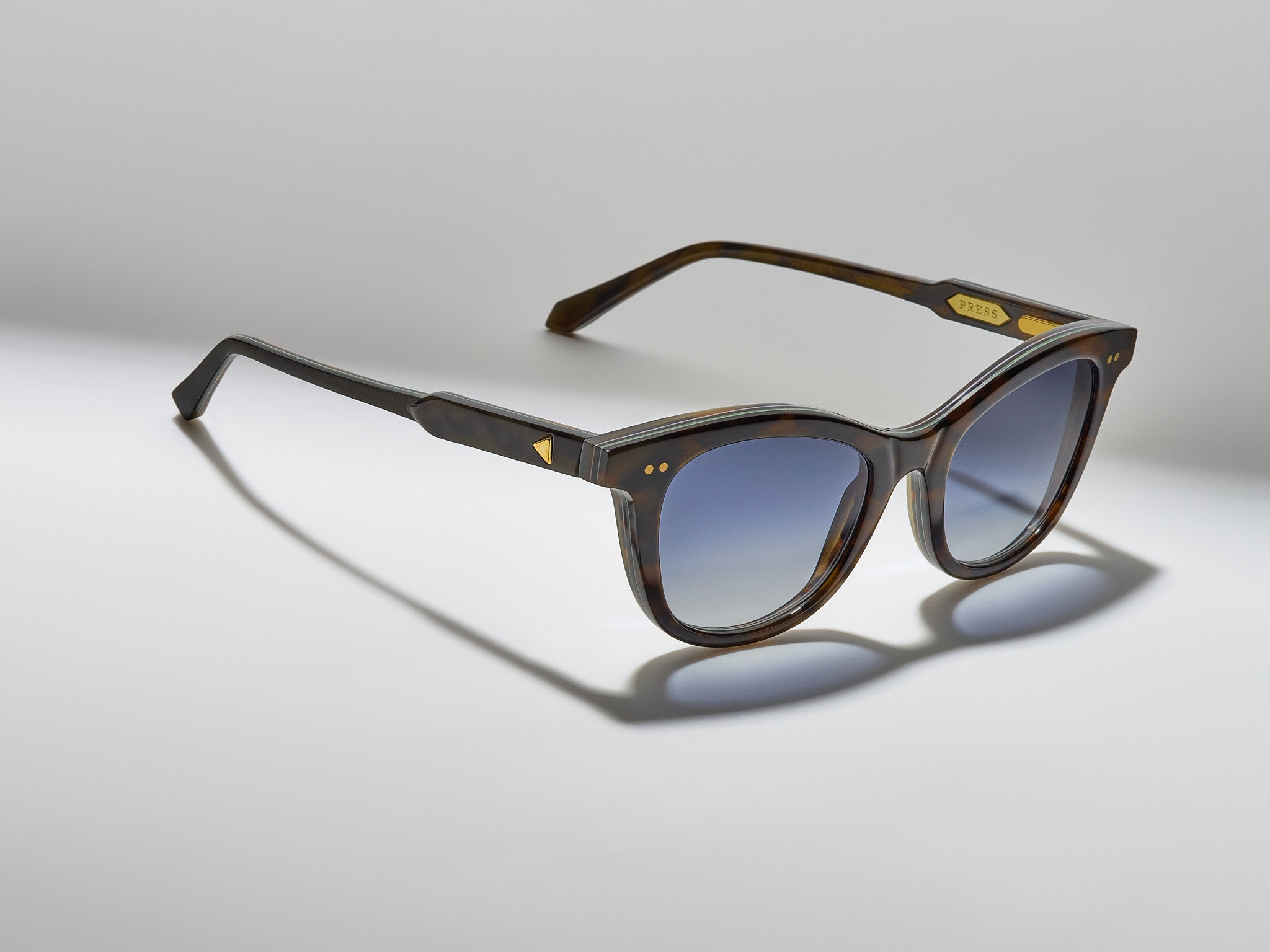 The Charade Horn Tortoise Stack - JP006 #color_tortoise-stack-jp006