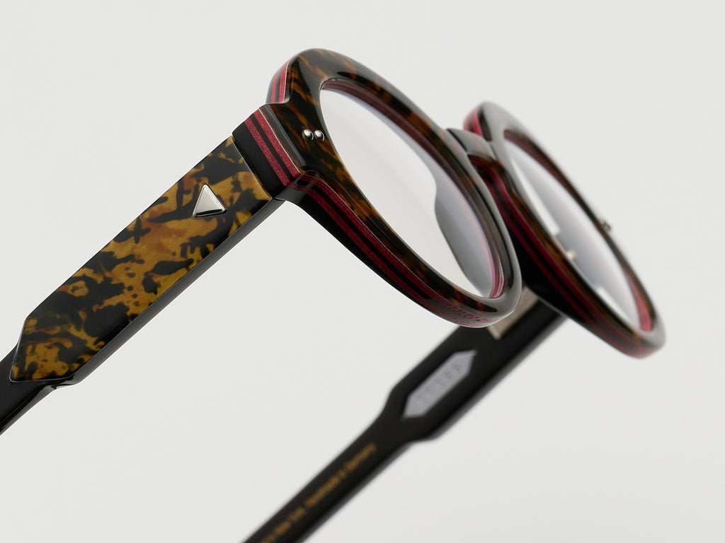 The Chic Horn Testudo Stack - JP038 #color_testudo-stack-jp038