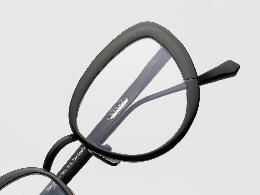 Charger Optical Liquid Black - ST020 #color_liquid-black-st020