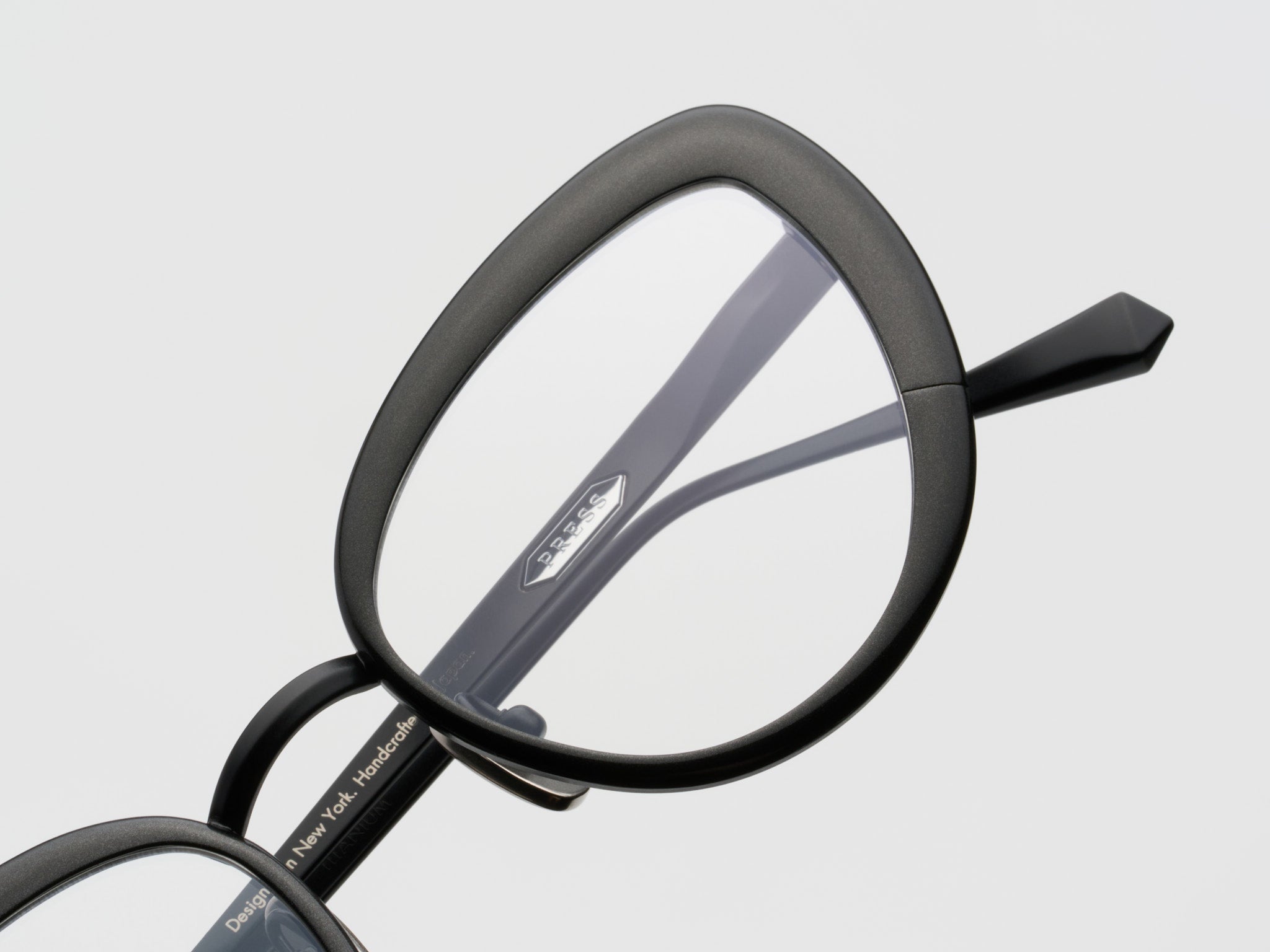 Charger Optical Liquid Black - ST020 #color_liquid-black-st020