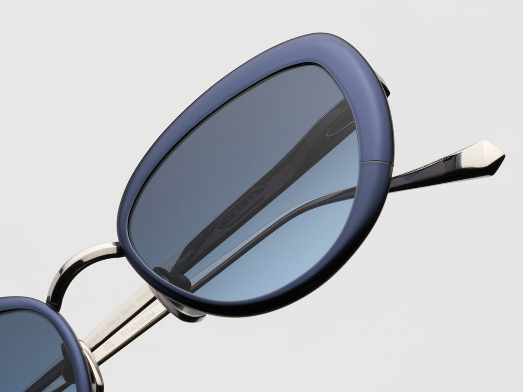 Charger Navy / Platinum - ST001 #color_navy-platinum-st001
