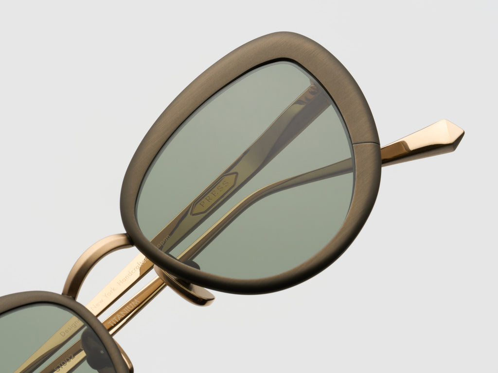 Charger Antique Gold / Gold - ST002 #color_antique-gold-gold-st002