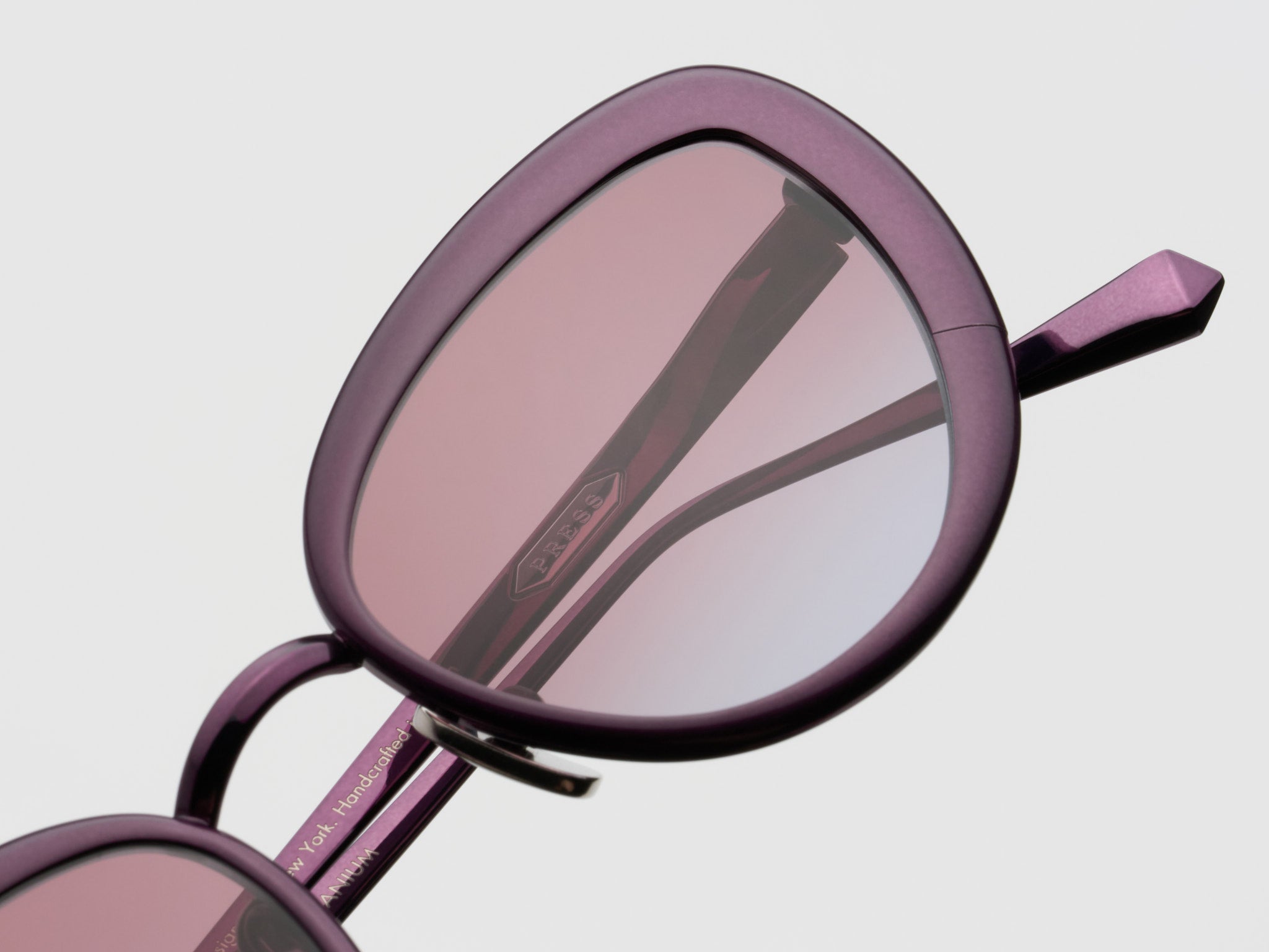 Charger Plum - ST024 #color_plum-st024