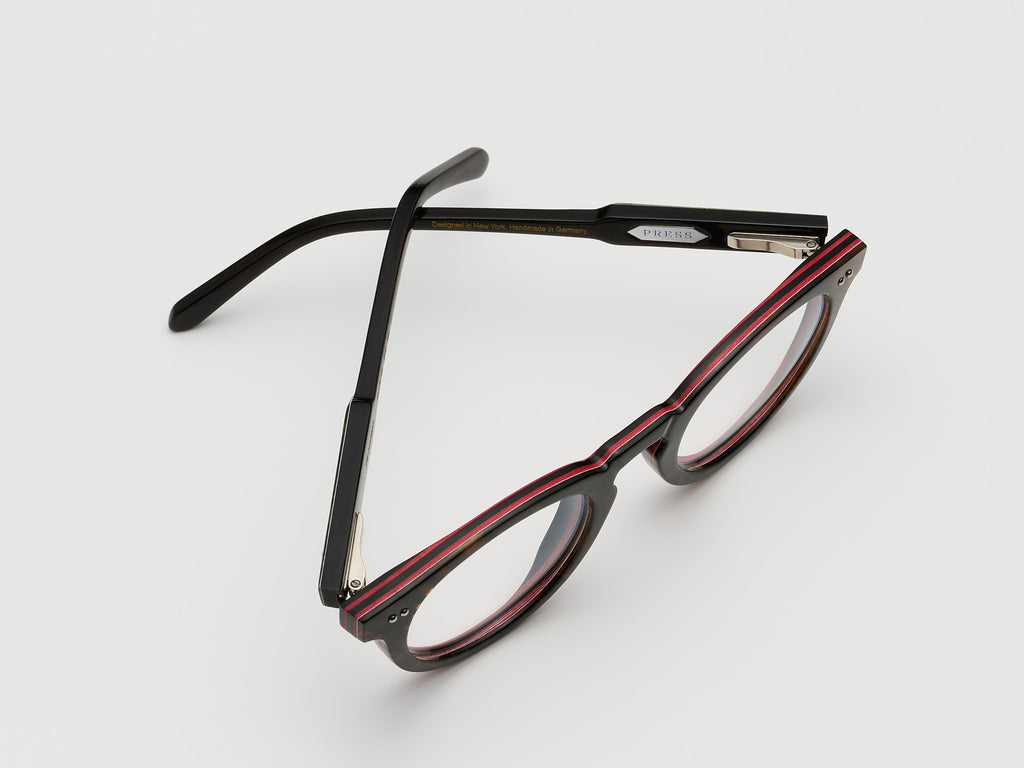 The Chairman Horn Testudo Stack - JP038 #color_testudo-stack-jp038