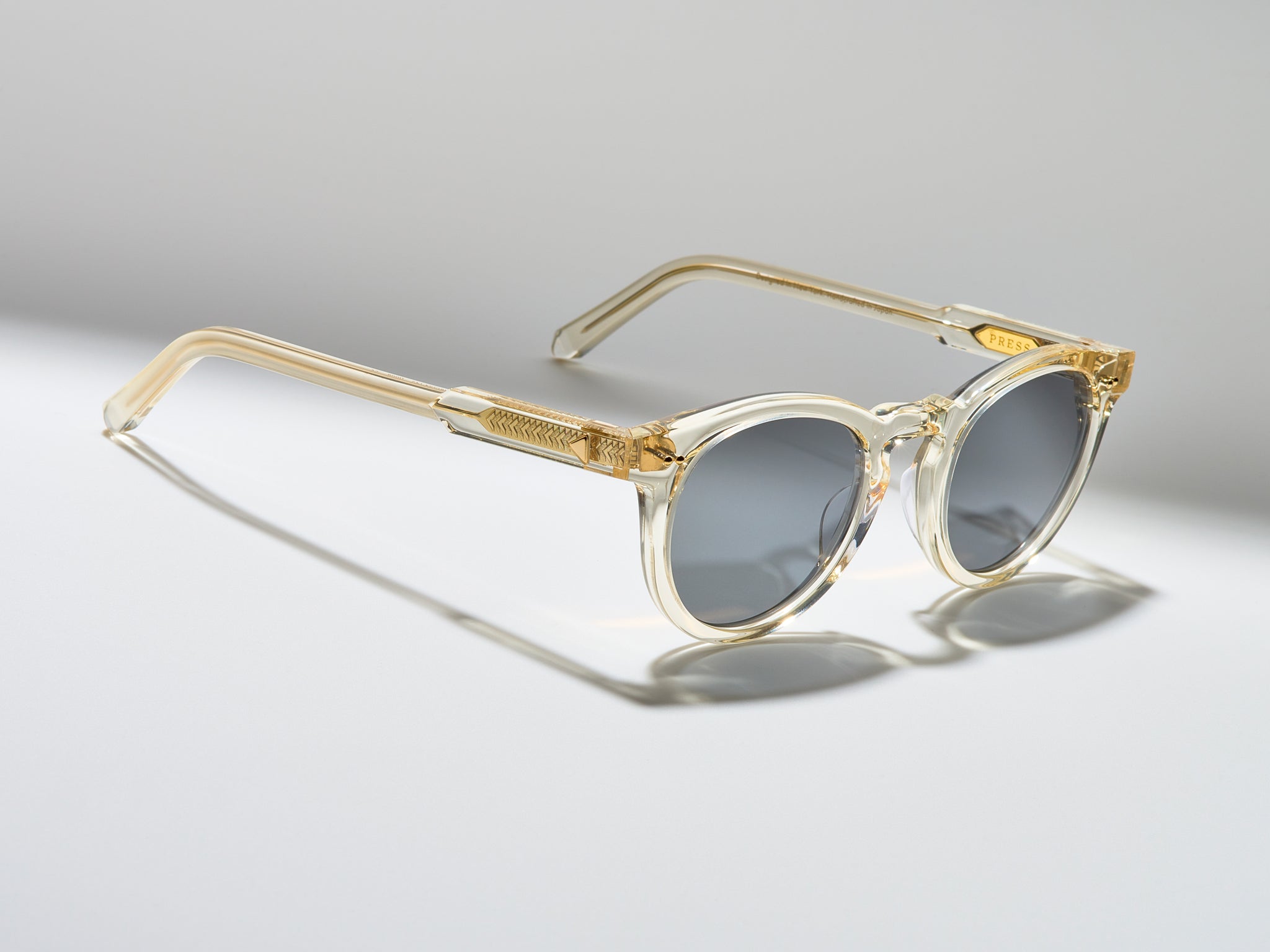 The Chairman Vintage Crystal / Gold - TI008 #color_vintage-crystal-gold-ti008
