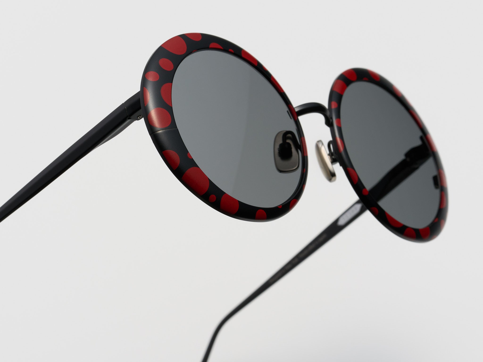 Cobra Dotty Black / Red - ST014 #color_black-red-st014