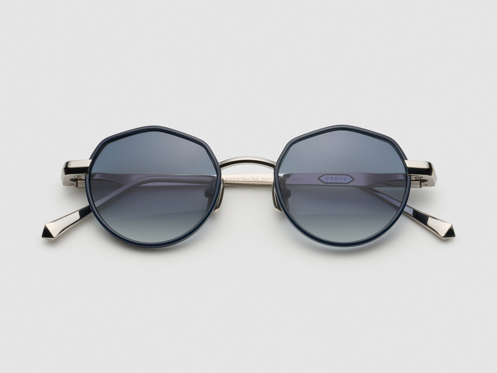 Cry Baby Navy - DR011 #color_navy-dr011