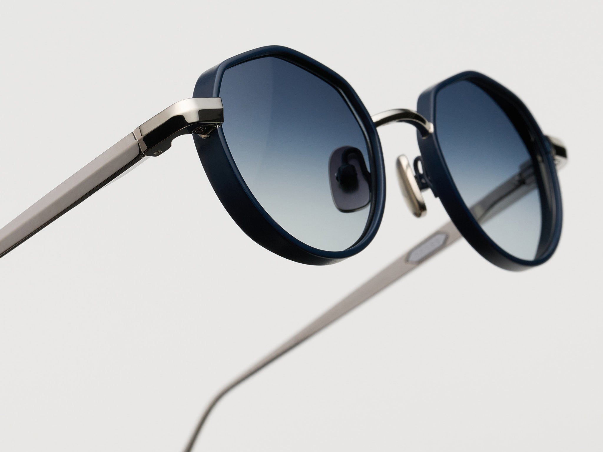 Cry Baby Navy - DR011 #color_navy-dr011